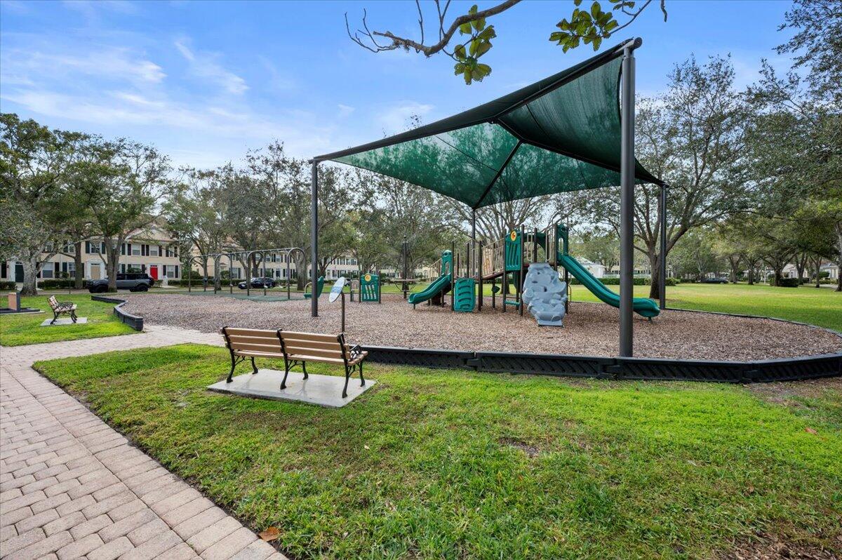 336 Jacaranda Drive