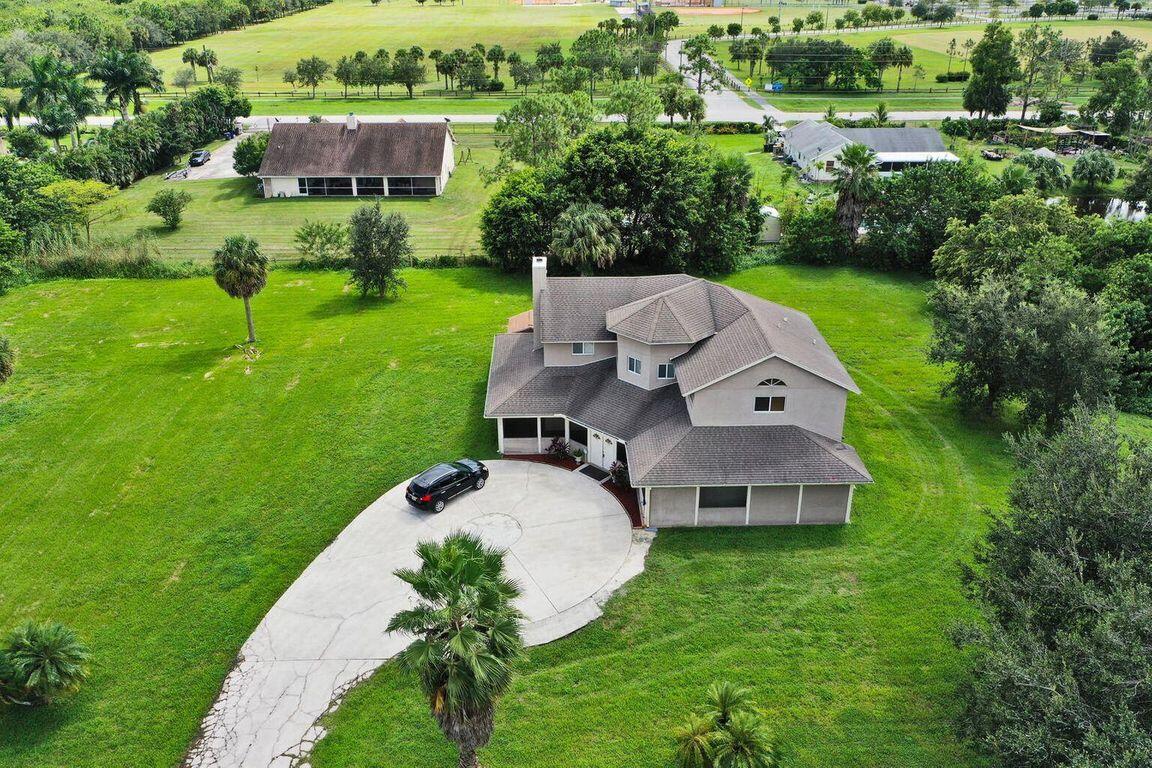 18386 90th Street N