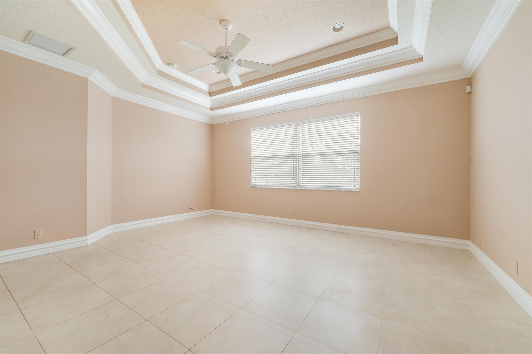 1391 SE Legacy Cove Circle