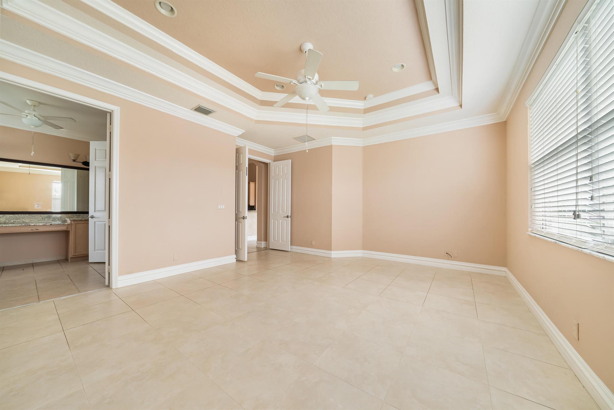 1391 SE Legacy Cove Circle