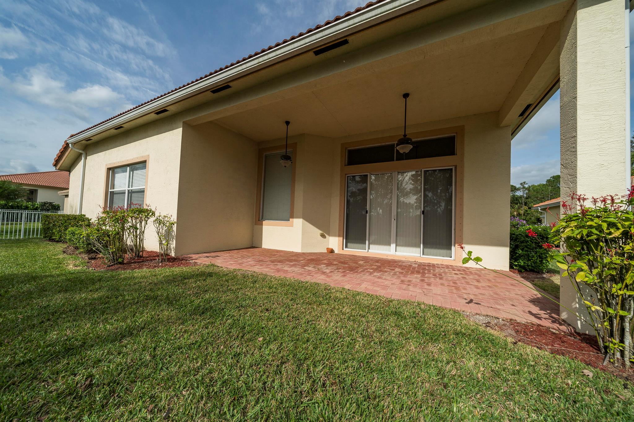 1391 SE Legacy Cove Circle