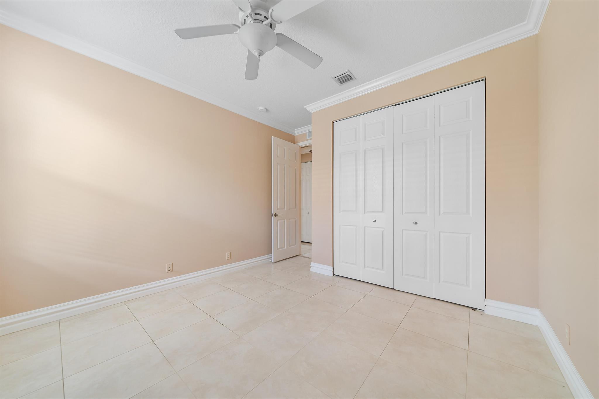 1391 SE Legacy Cove Circle