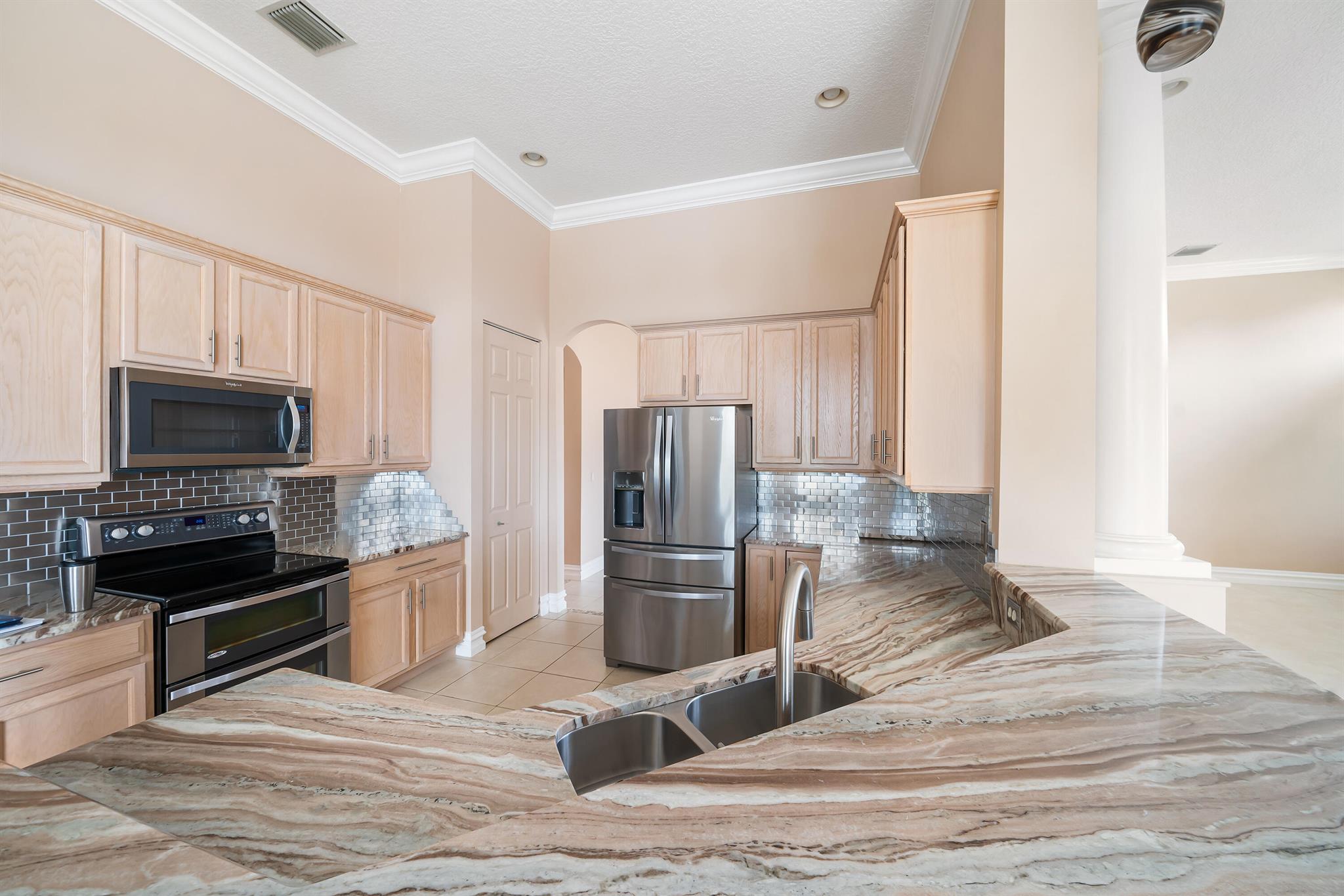 1391 SE Legacy Cove Circle