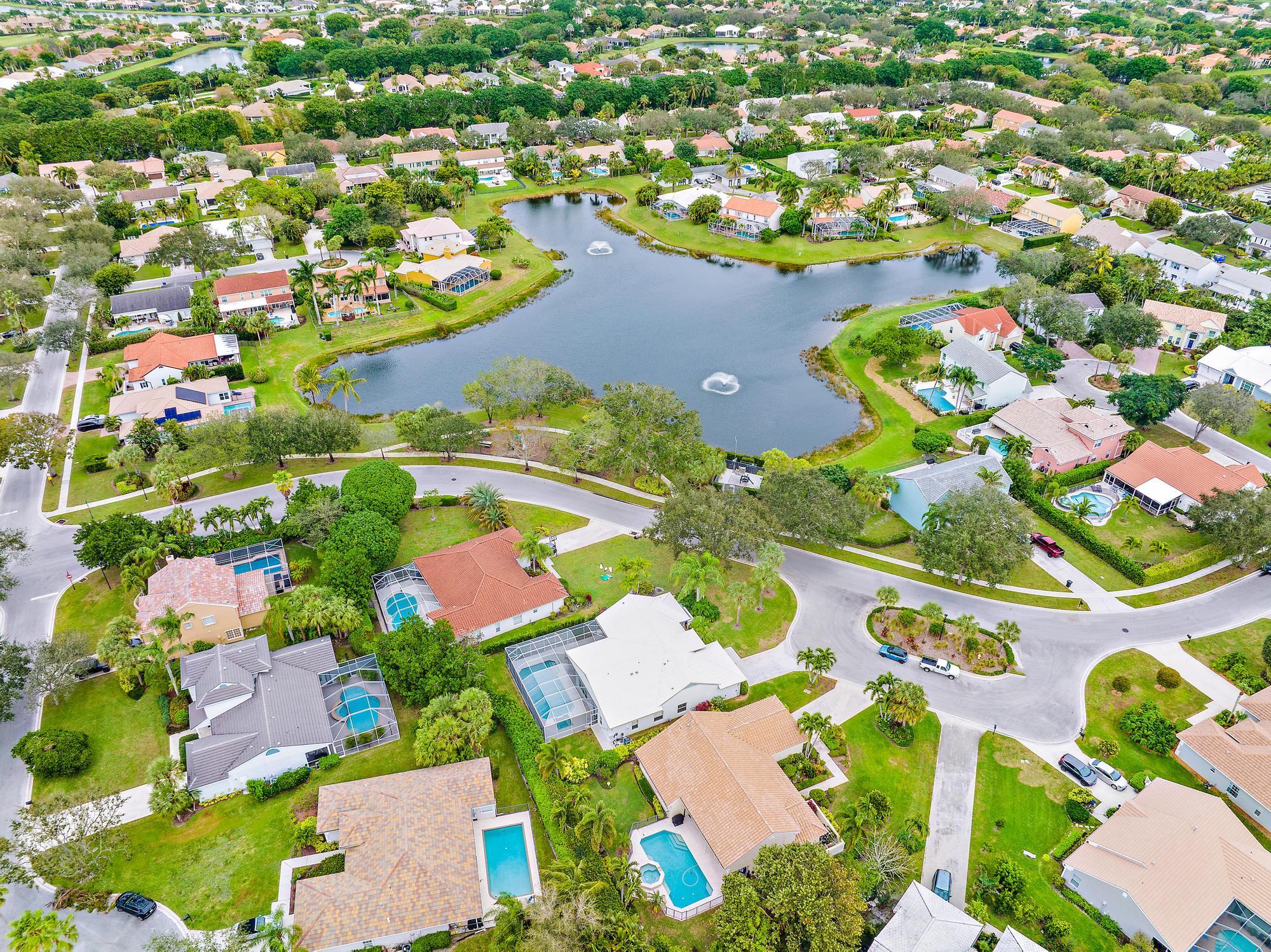 10212 Hunt Club Lane