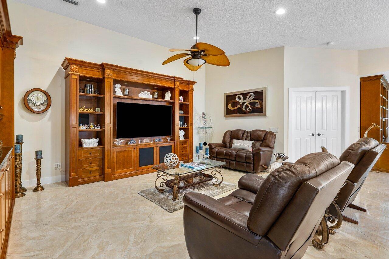 4460 Royal Fern Way, Palm Beach Gardens