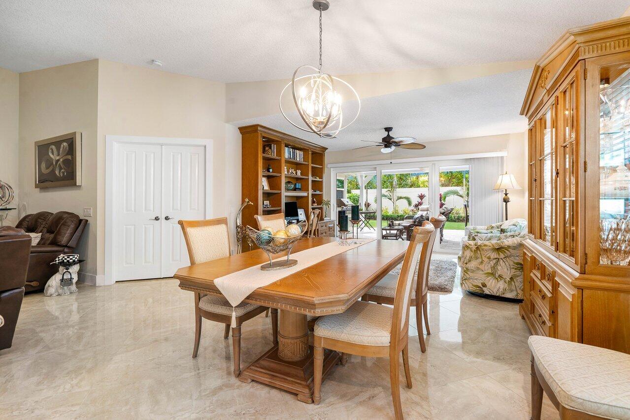 4460 Royal Fern Way, Palm Beach Gardens
