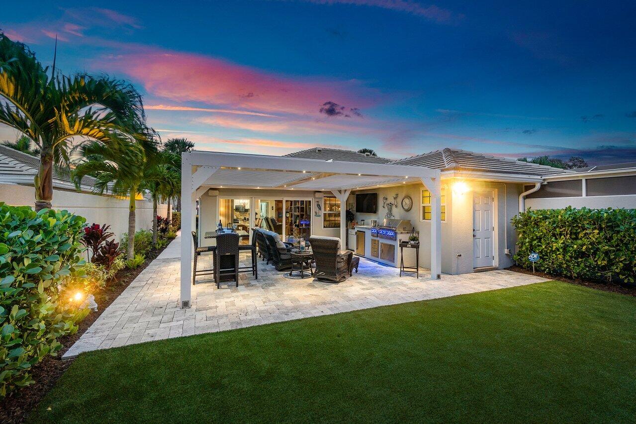 4460 Royal Fern Way, Palm Beach Gardens