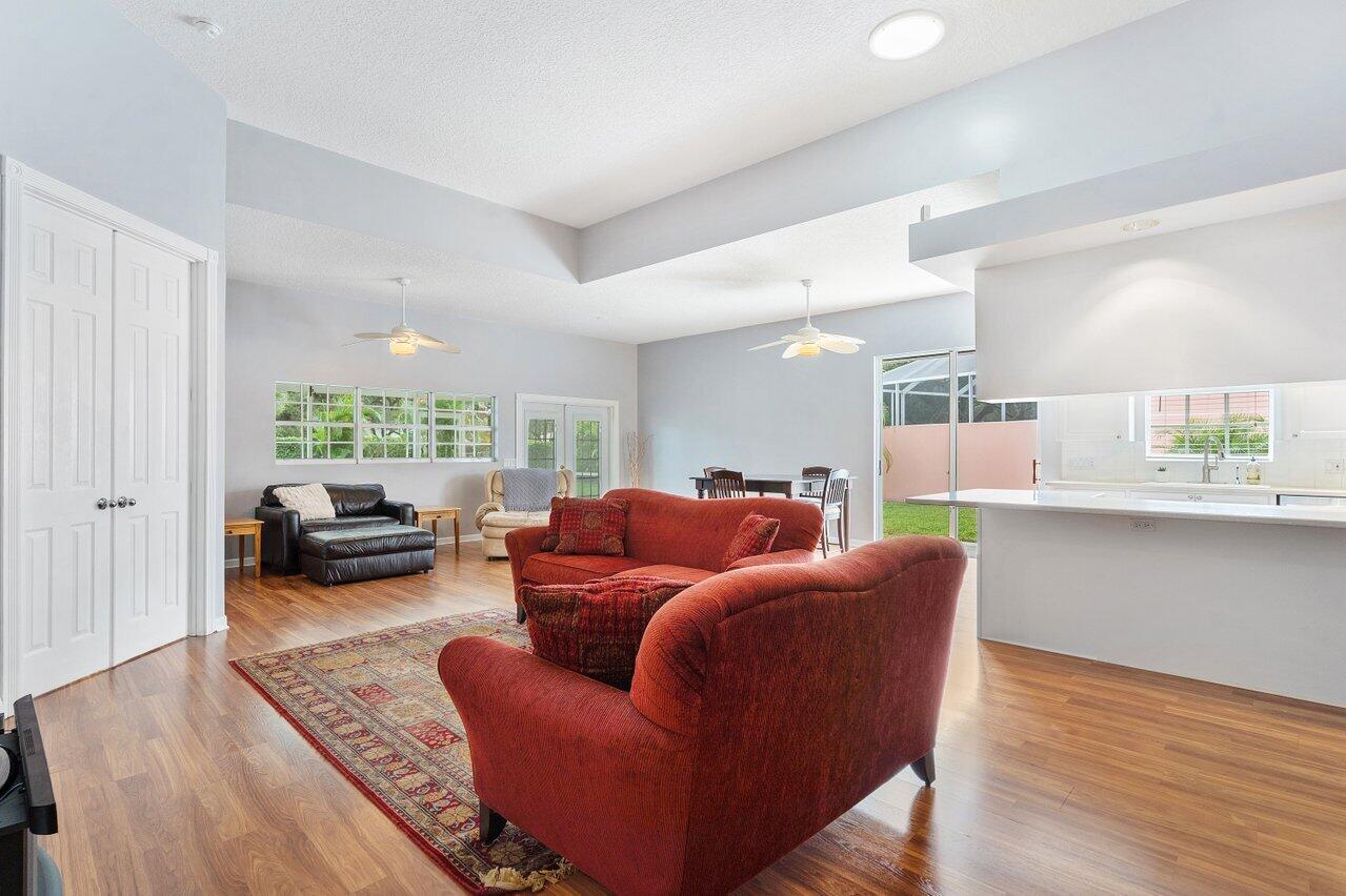8532 Doverbrook Drive, Palm Beach Gardens