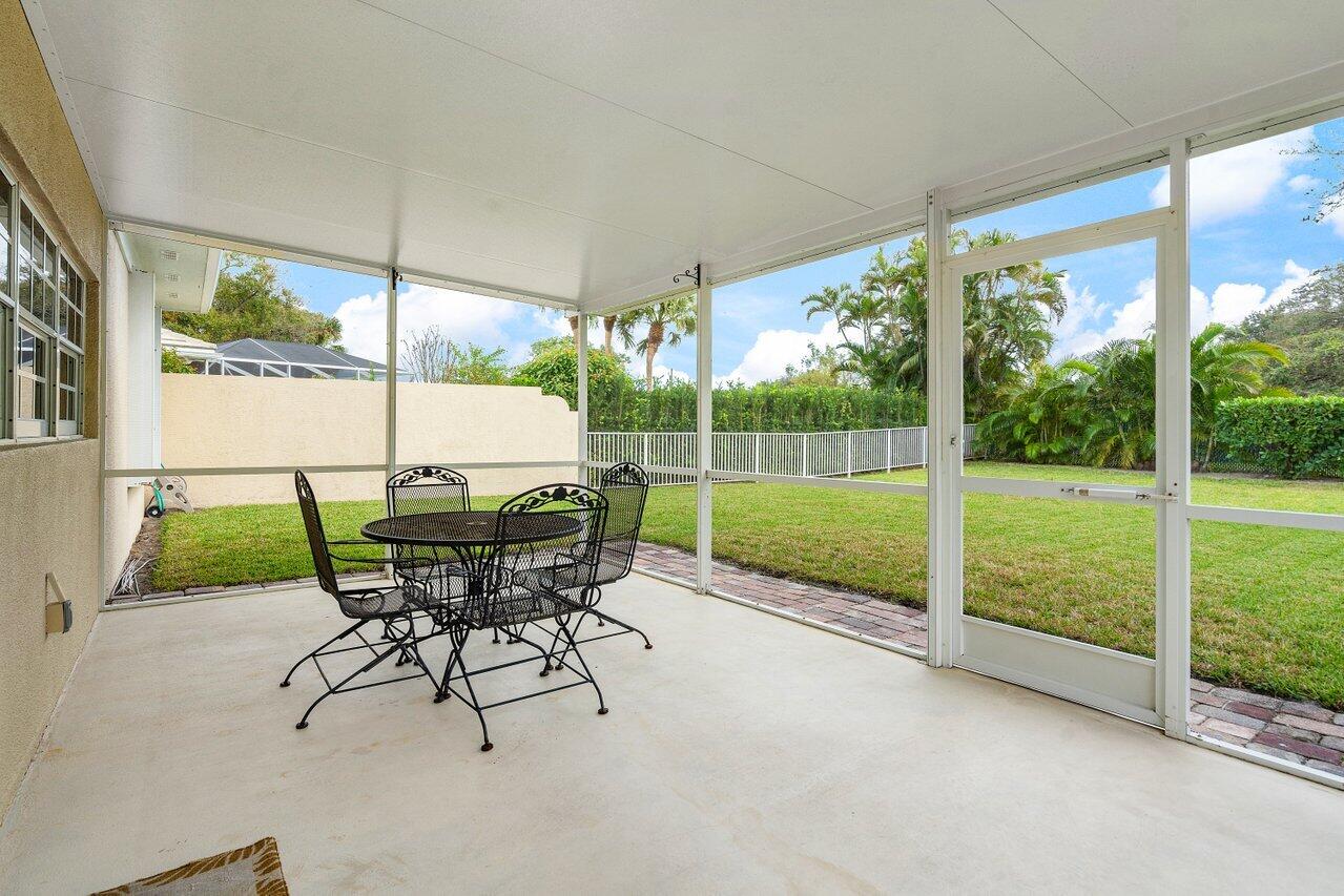 8532 Doverbrook Drive, Palm Beach Gardens