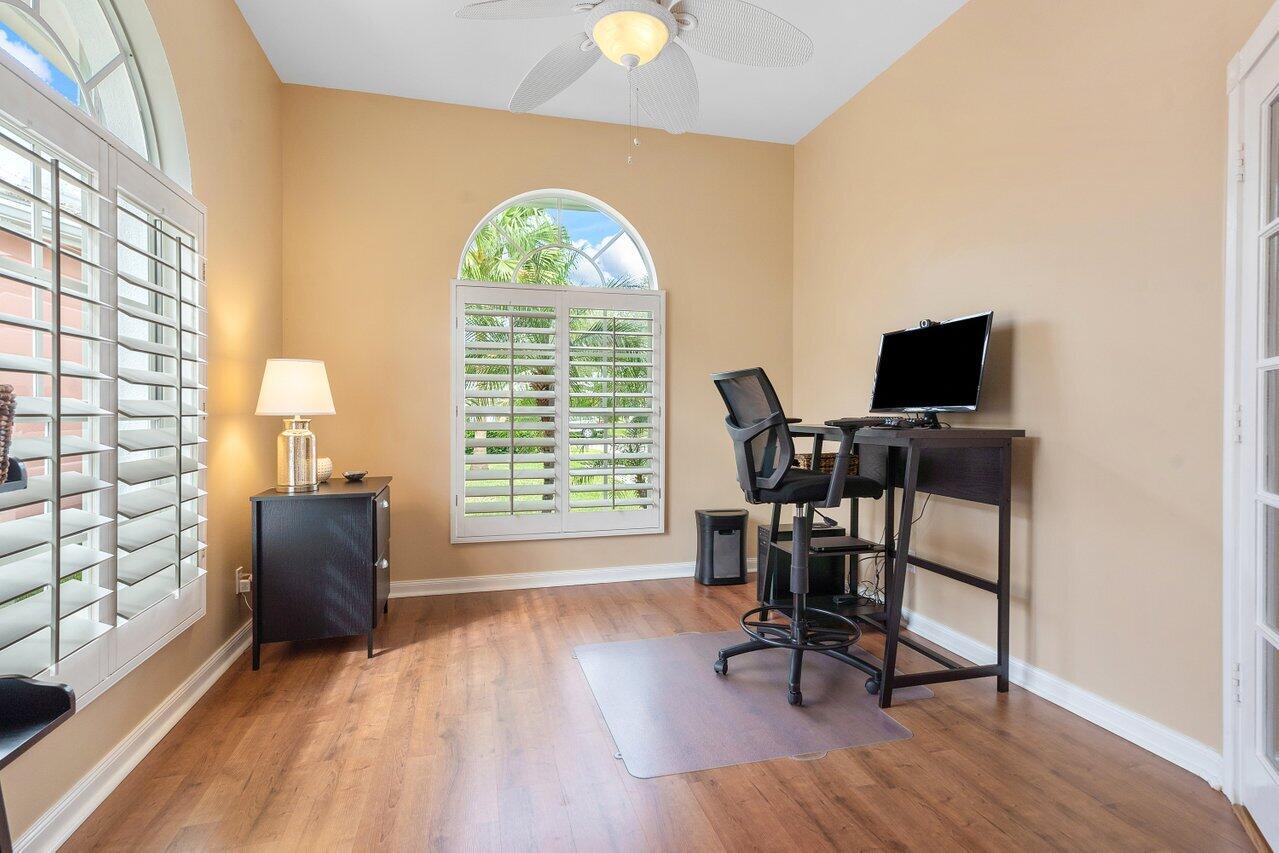 8532 Doverbrook Drive, Palm Beach Gardens