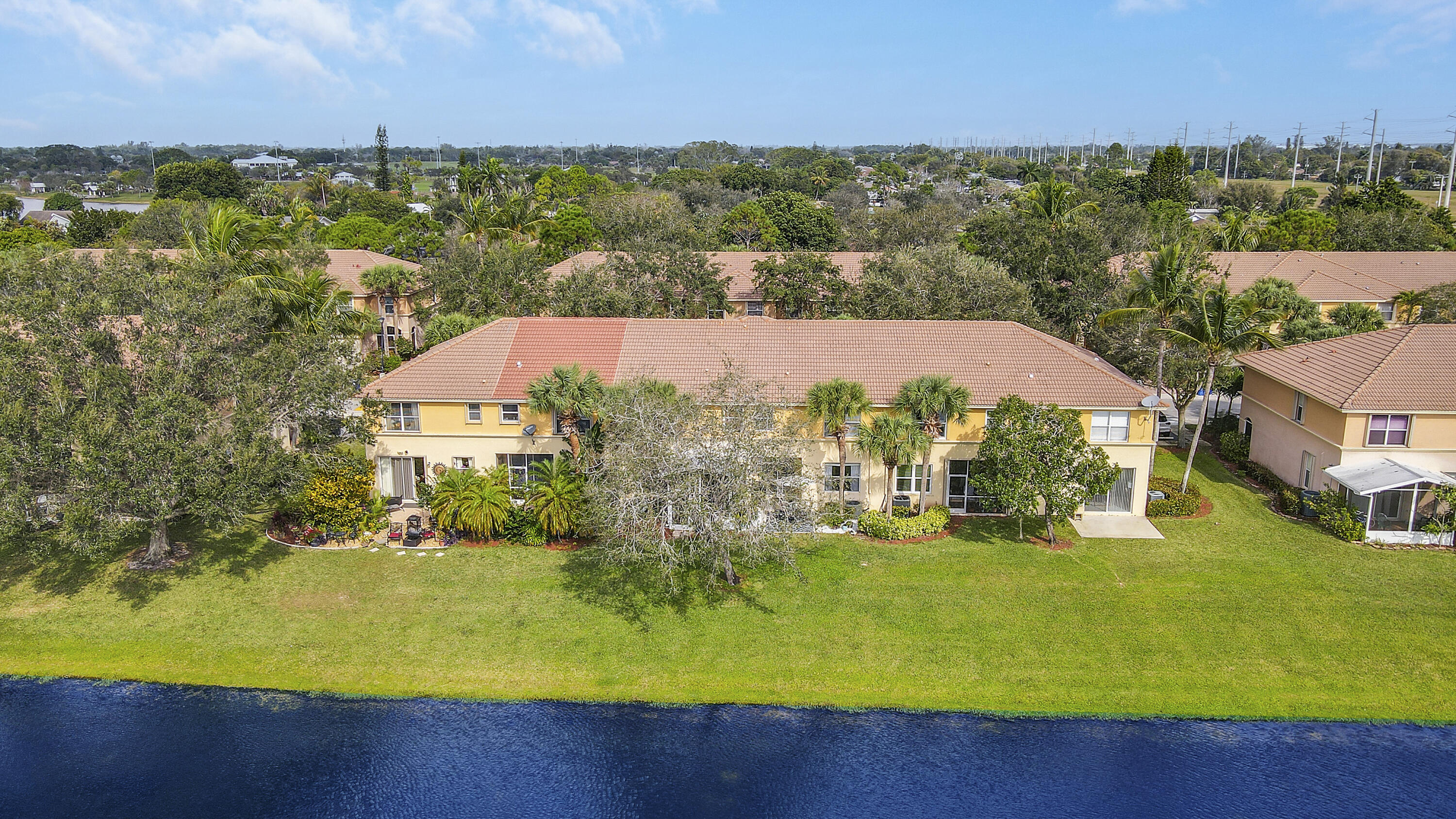 268 River Bluff Lane Lane