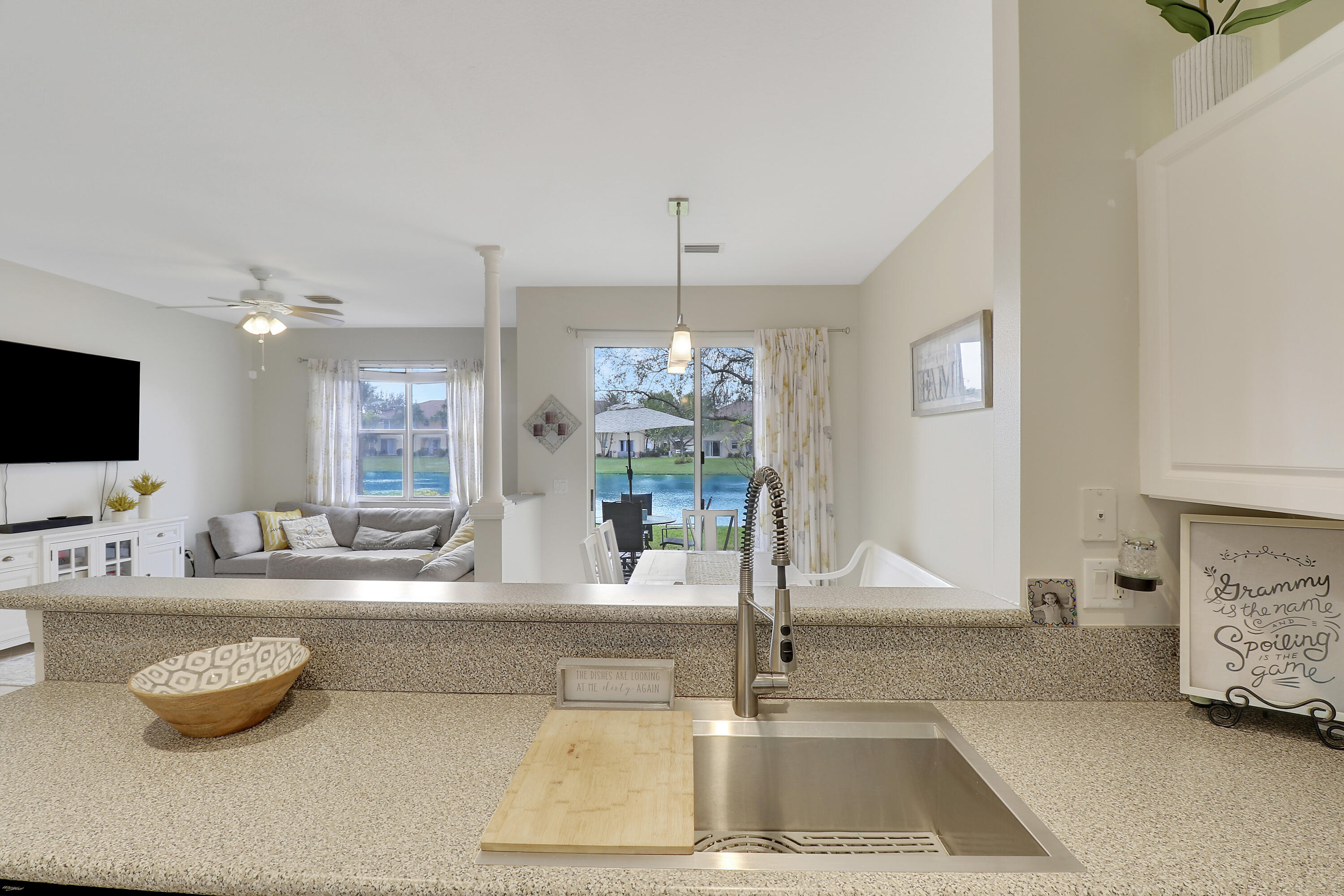 268 River Bluff Lane Lane