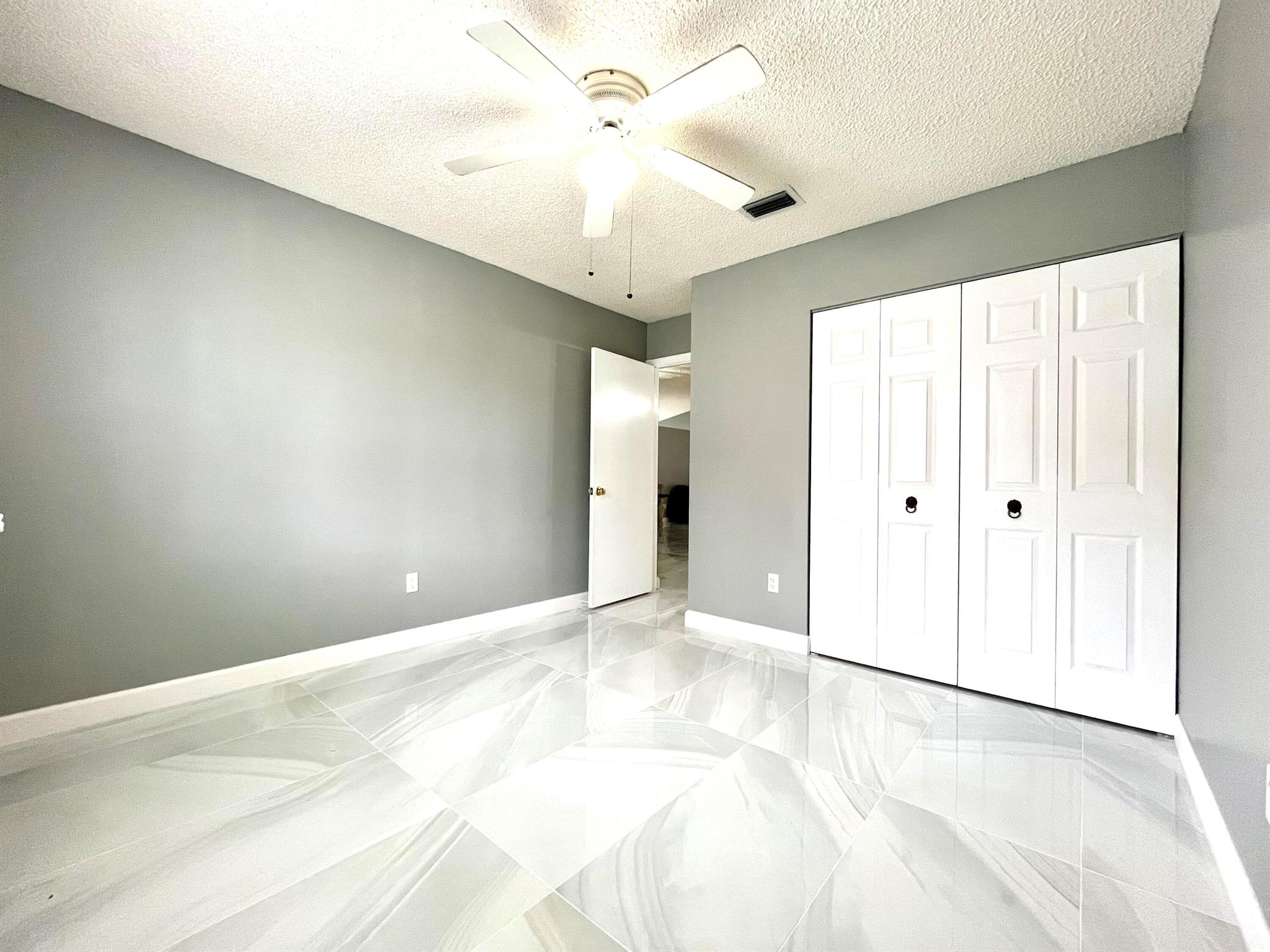 319 NW 48th Avenue
