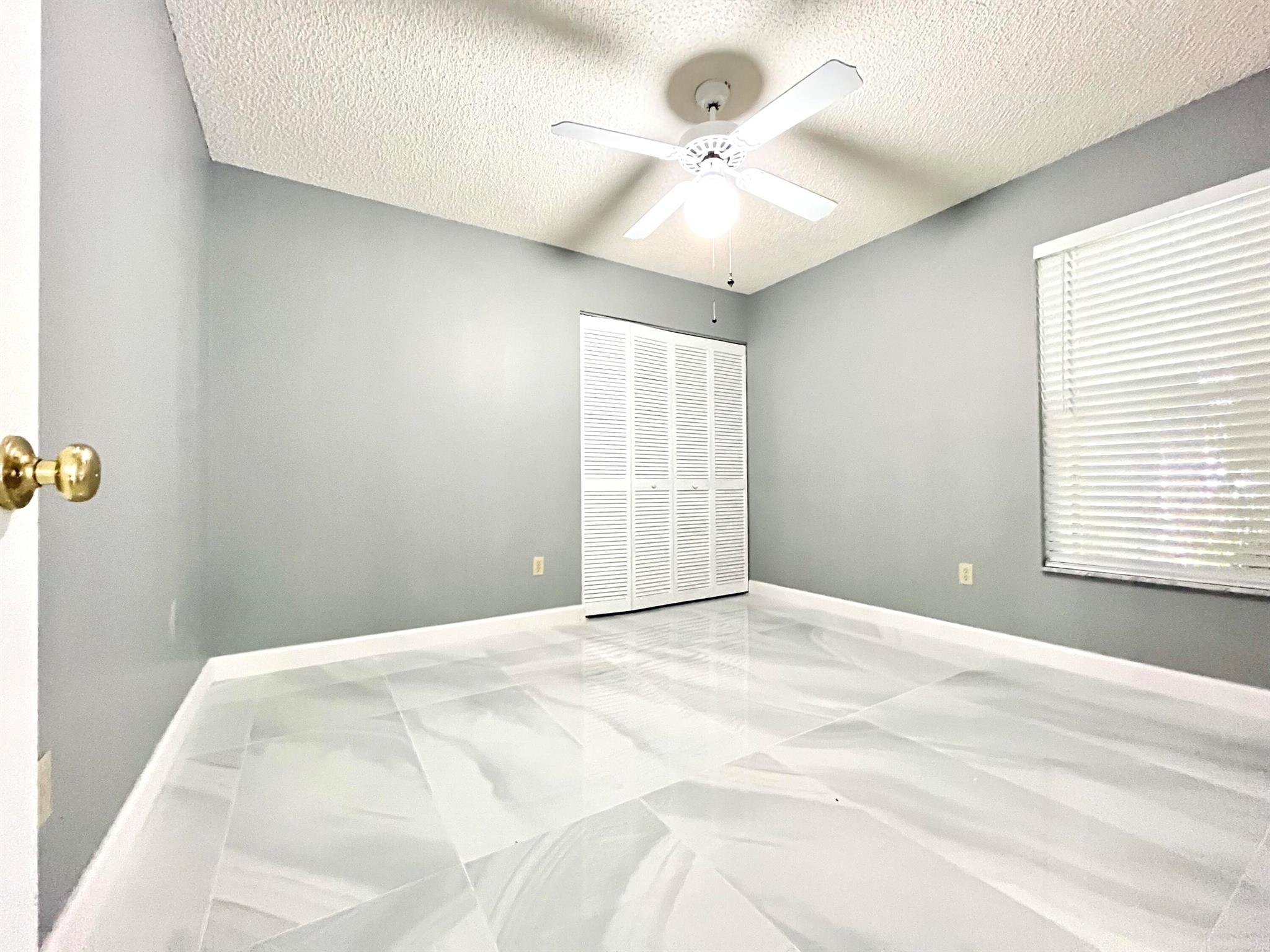 319 NW 48th Avenue