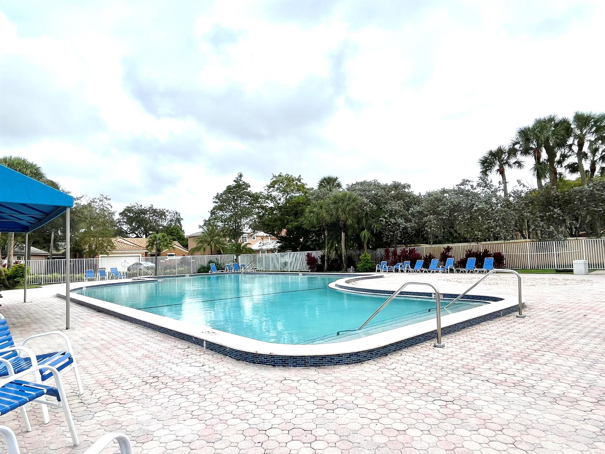 319 NW 48th Avenue