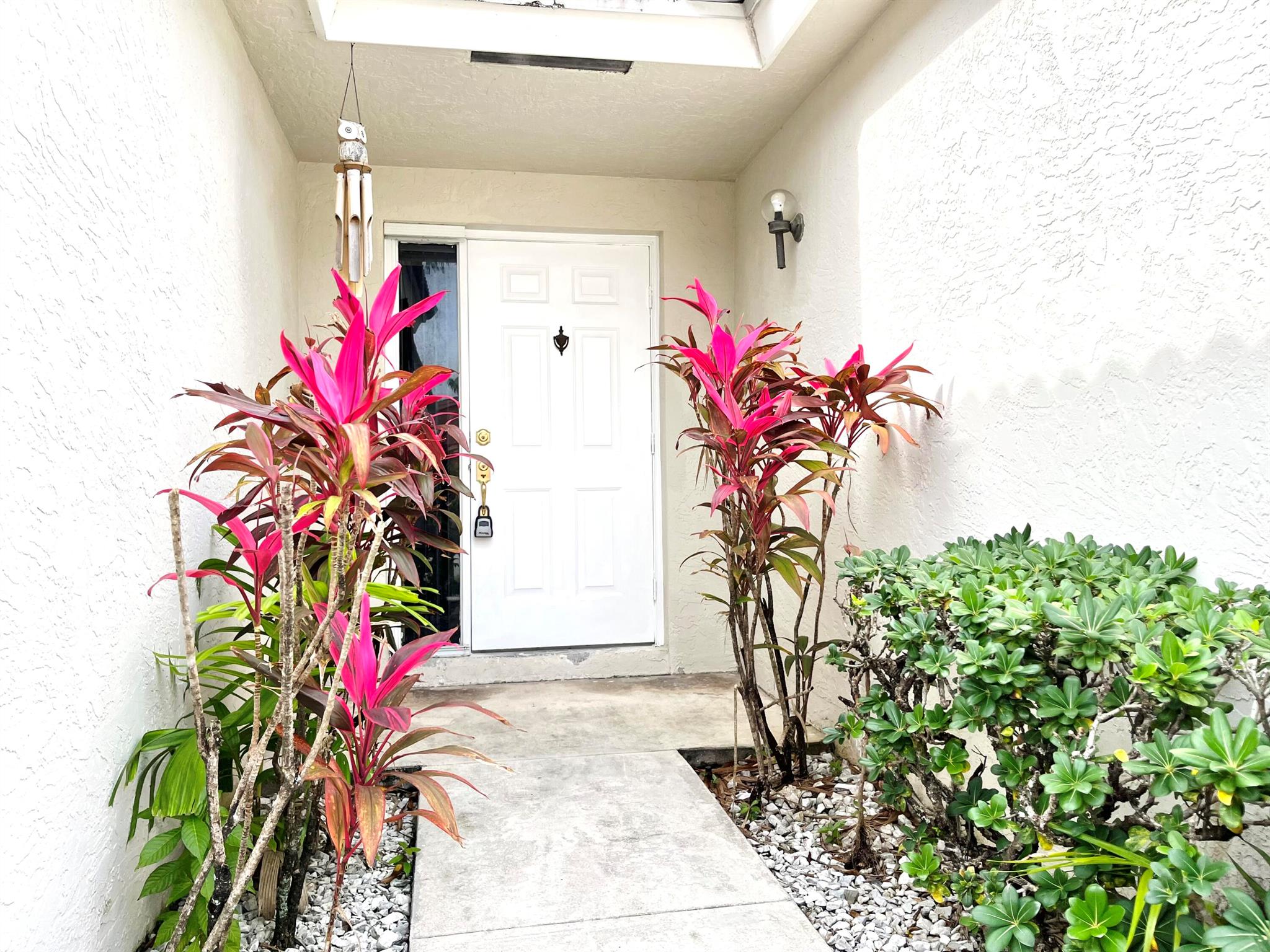 319 NW 48th Avenue
