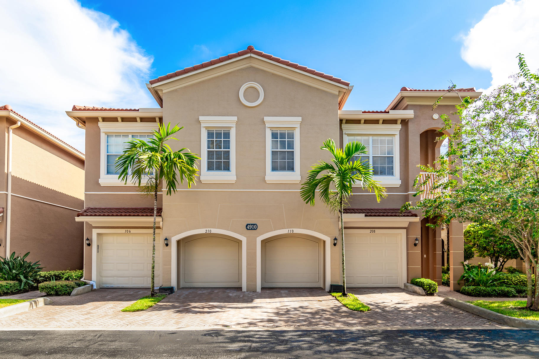 4910 Bonsai Circle 210