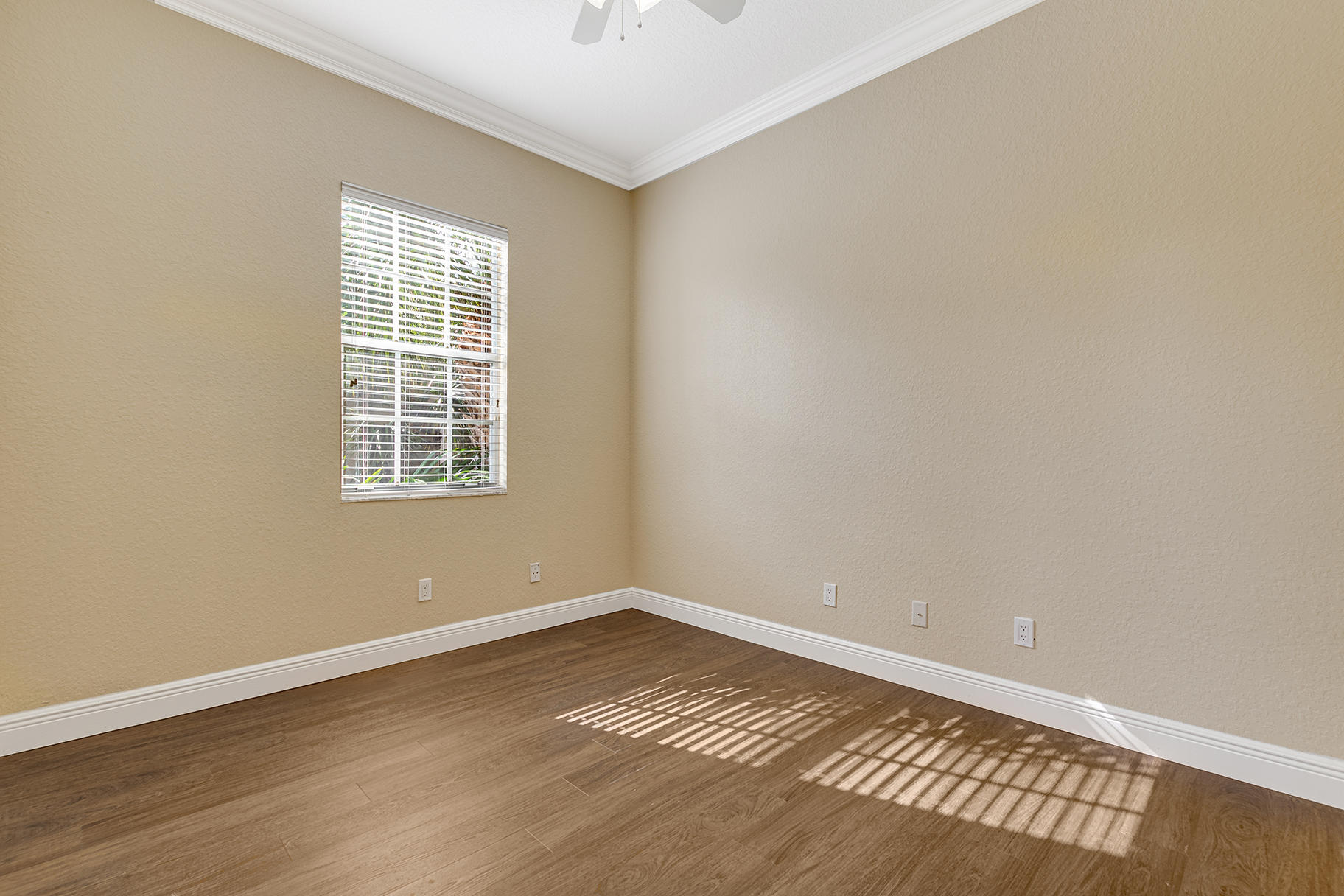 4910 Bonsai Circle 210