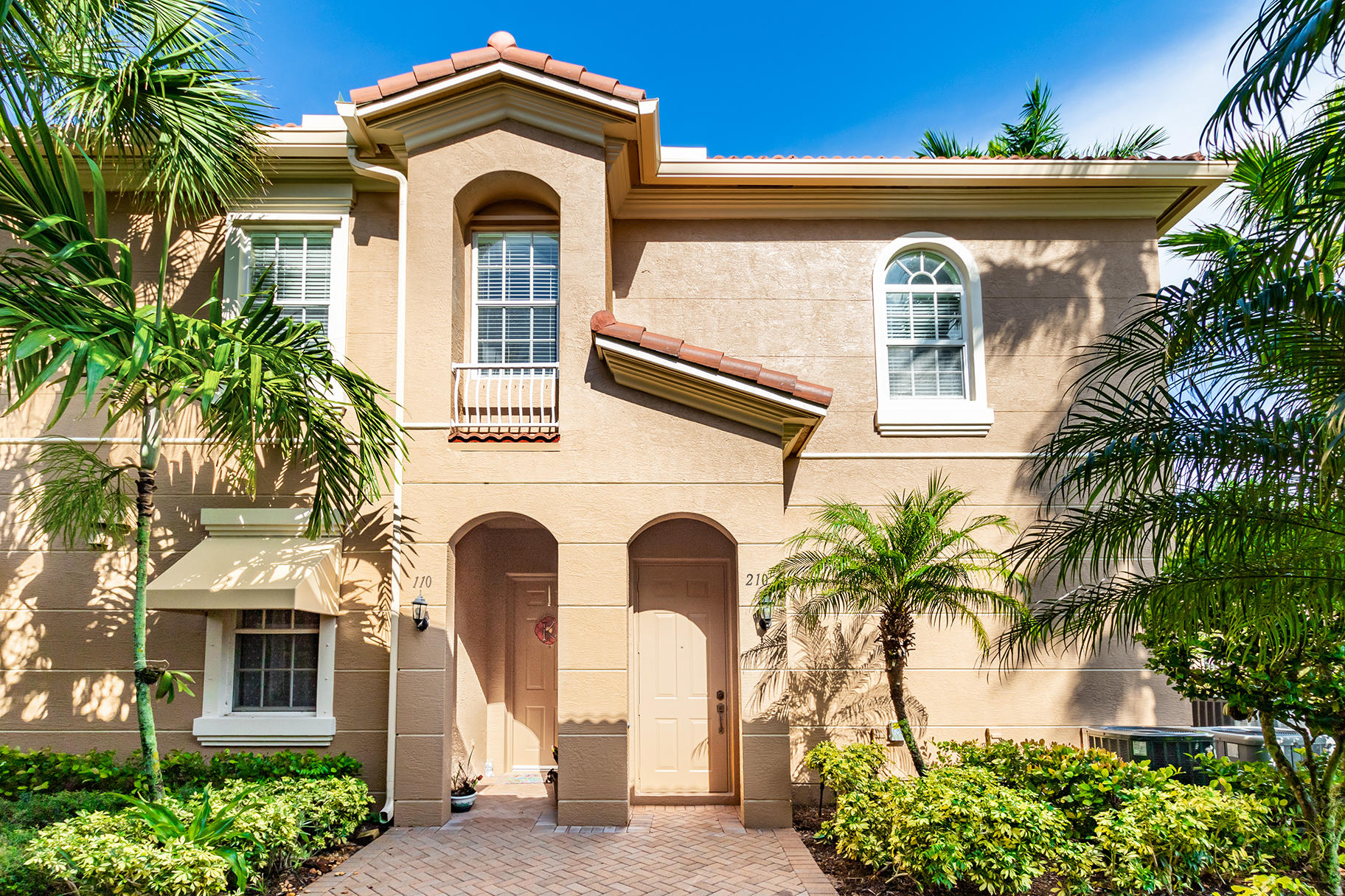 4910 Bonsai Circle 210
