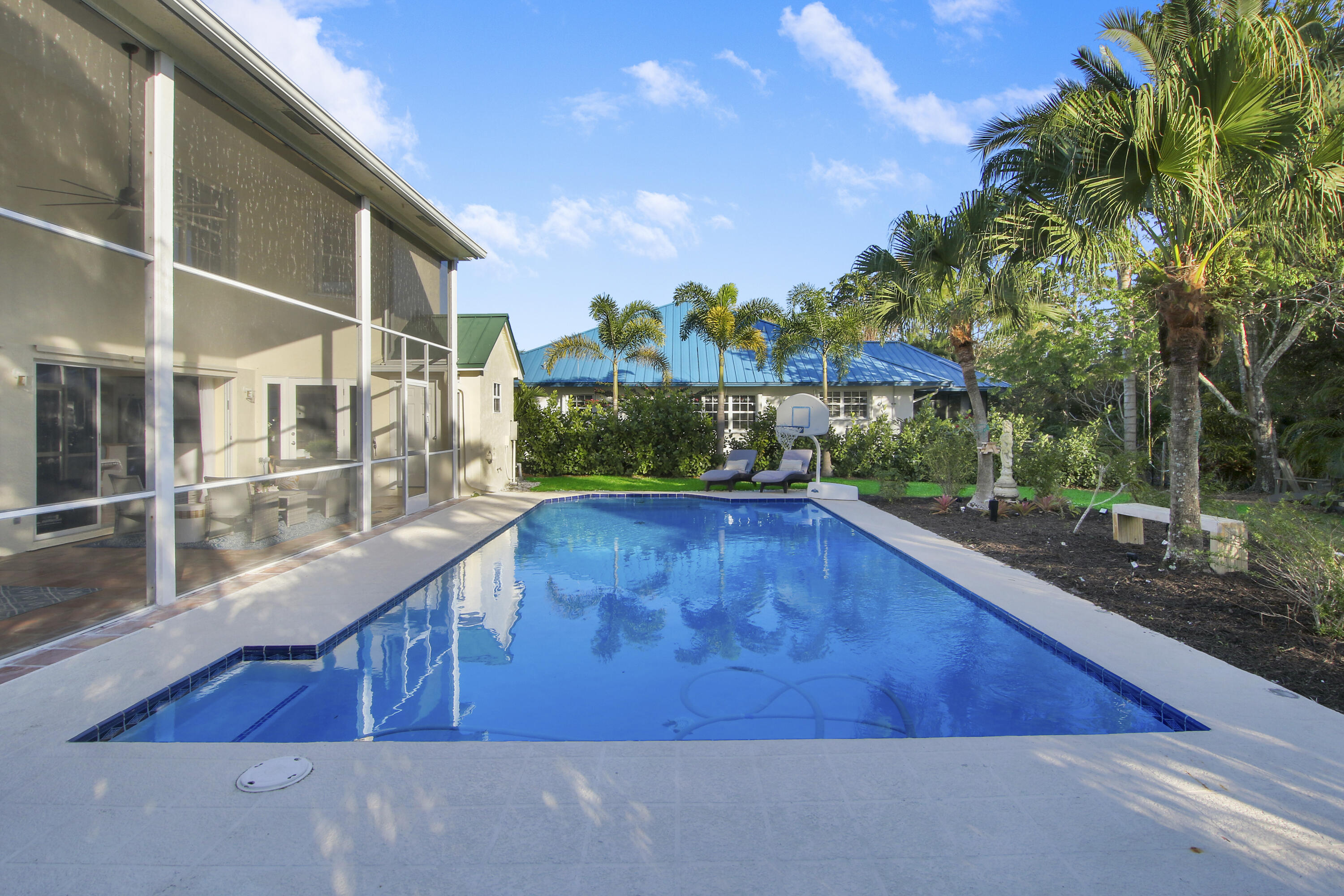 6370 Longleaf Pine Drive