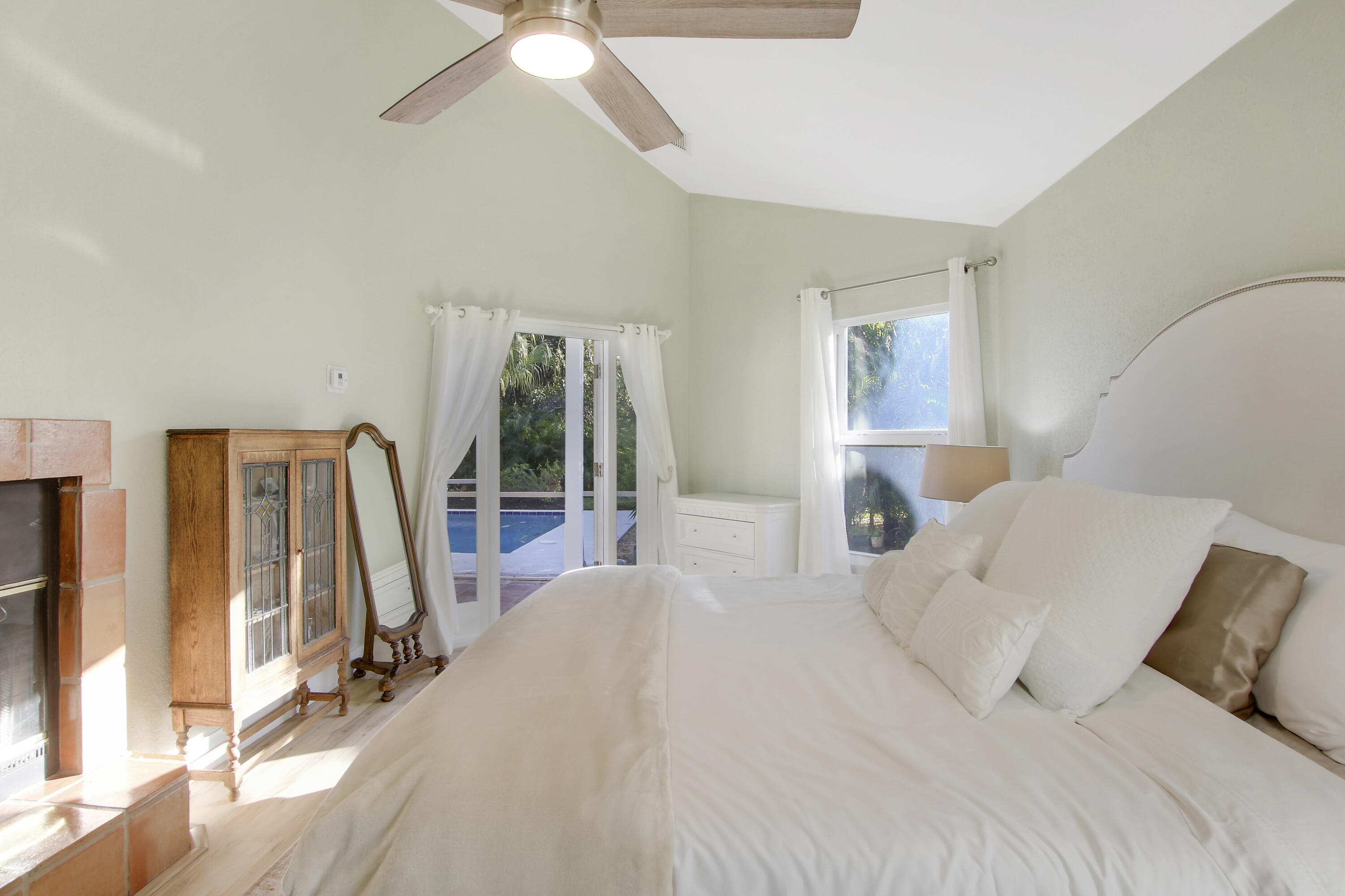 6370 Longleaf Pine Drive