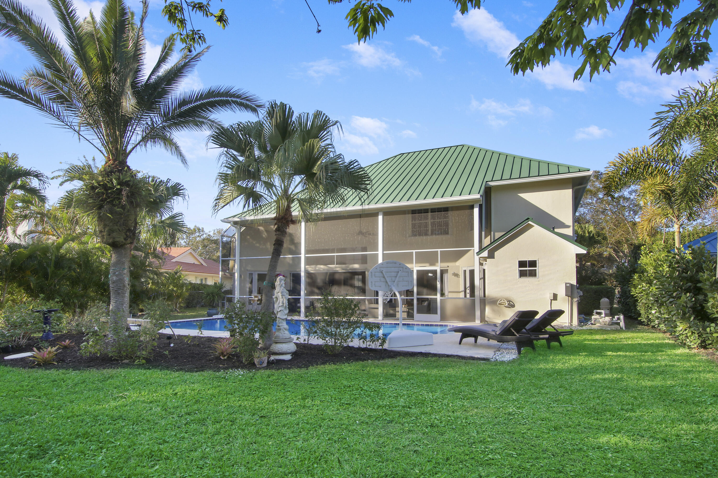 6370 Longleaf Pine Drive