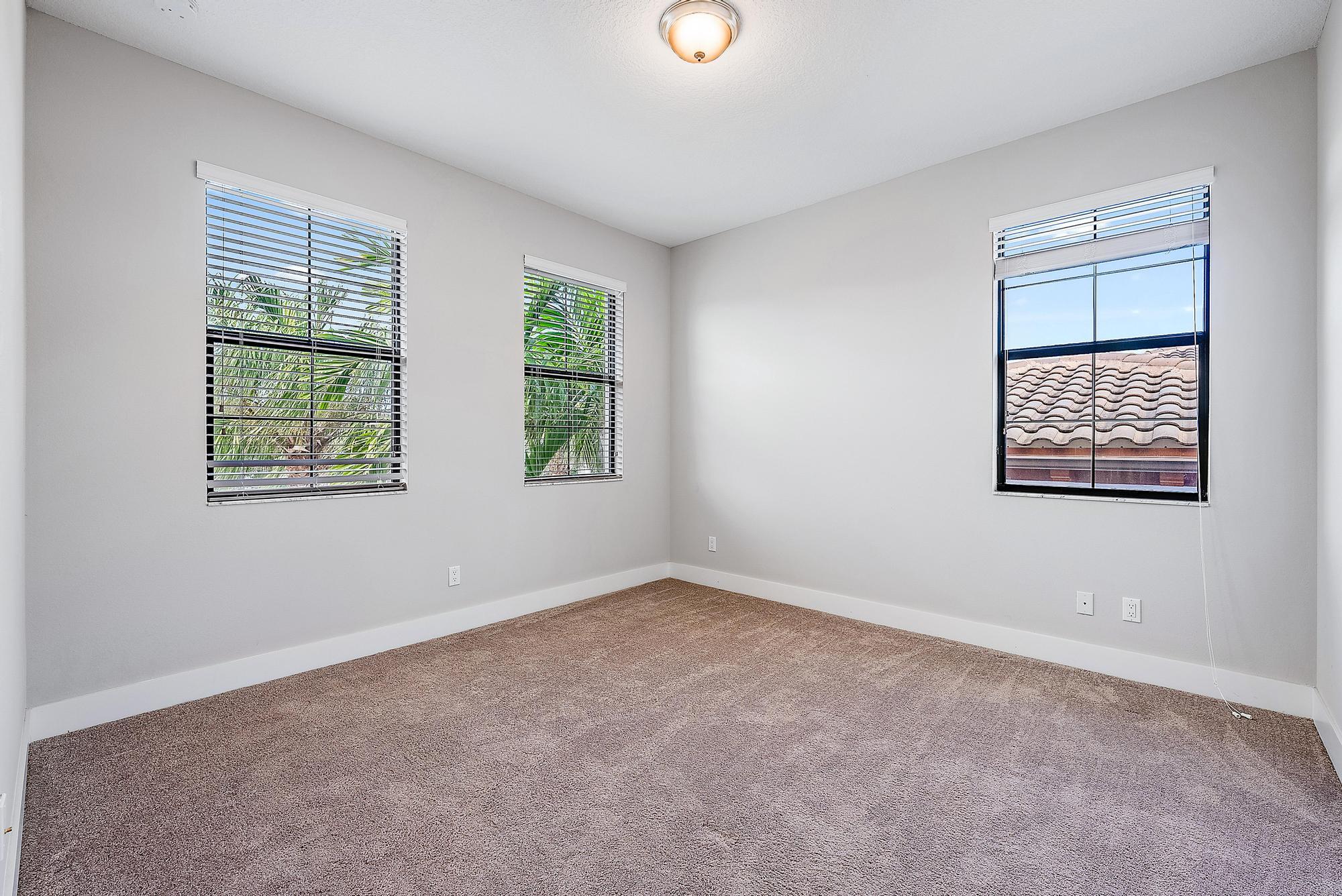 2086 Dickens Terrace