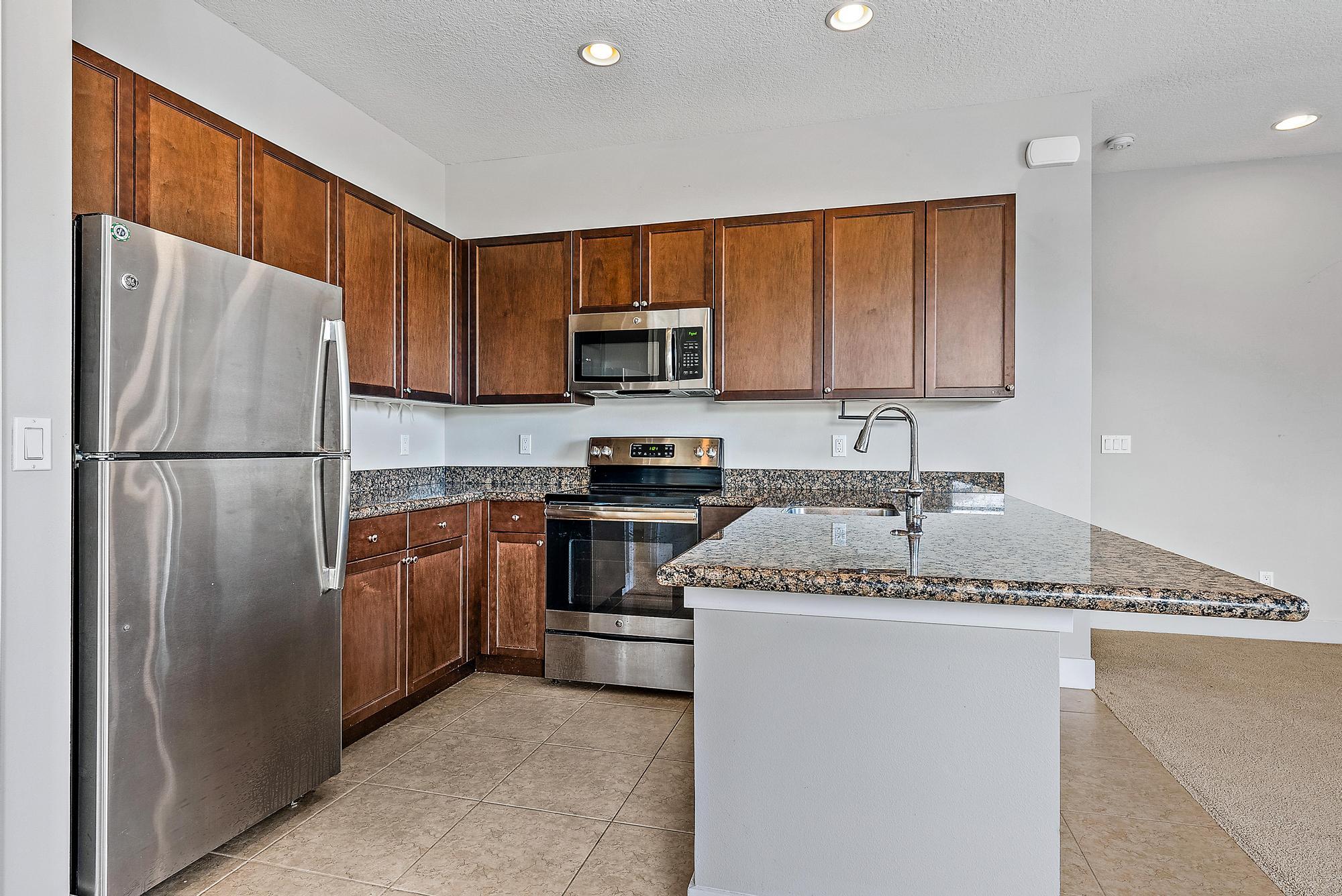 2086 Dickens Terrace
