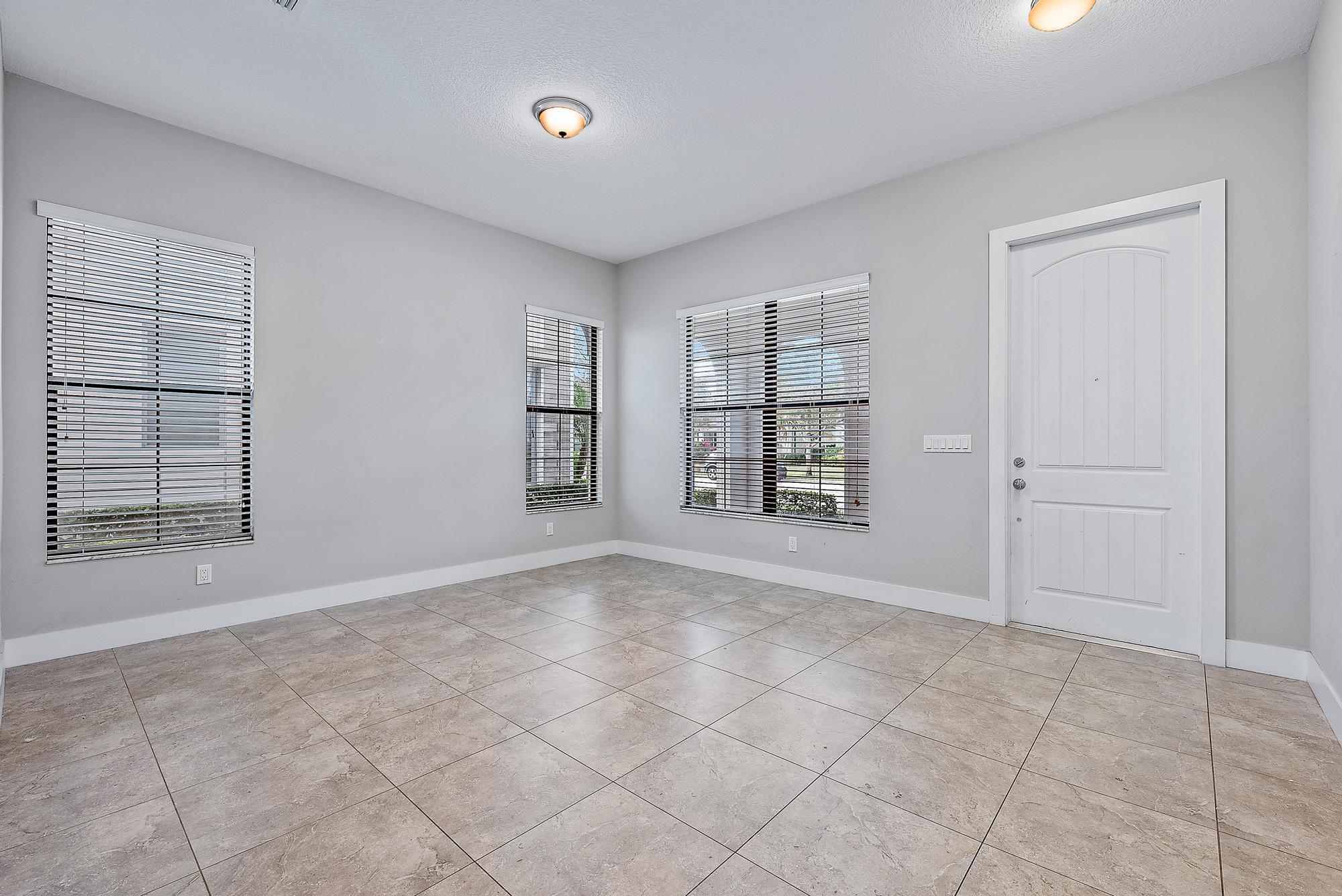 2086 Dickens Terrace