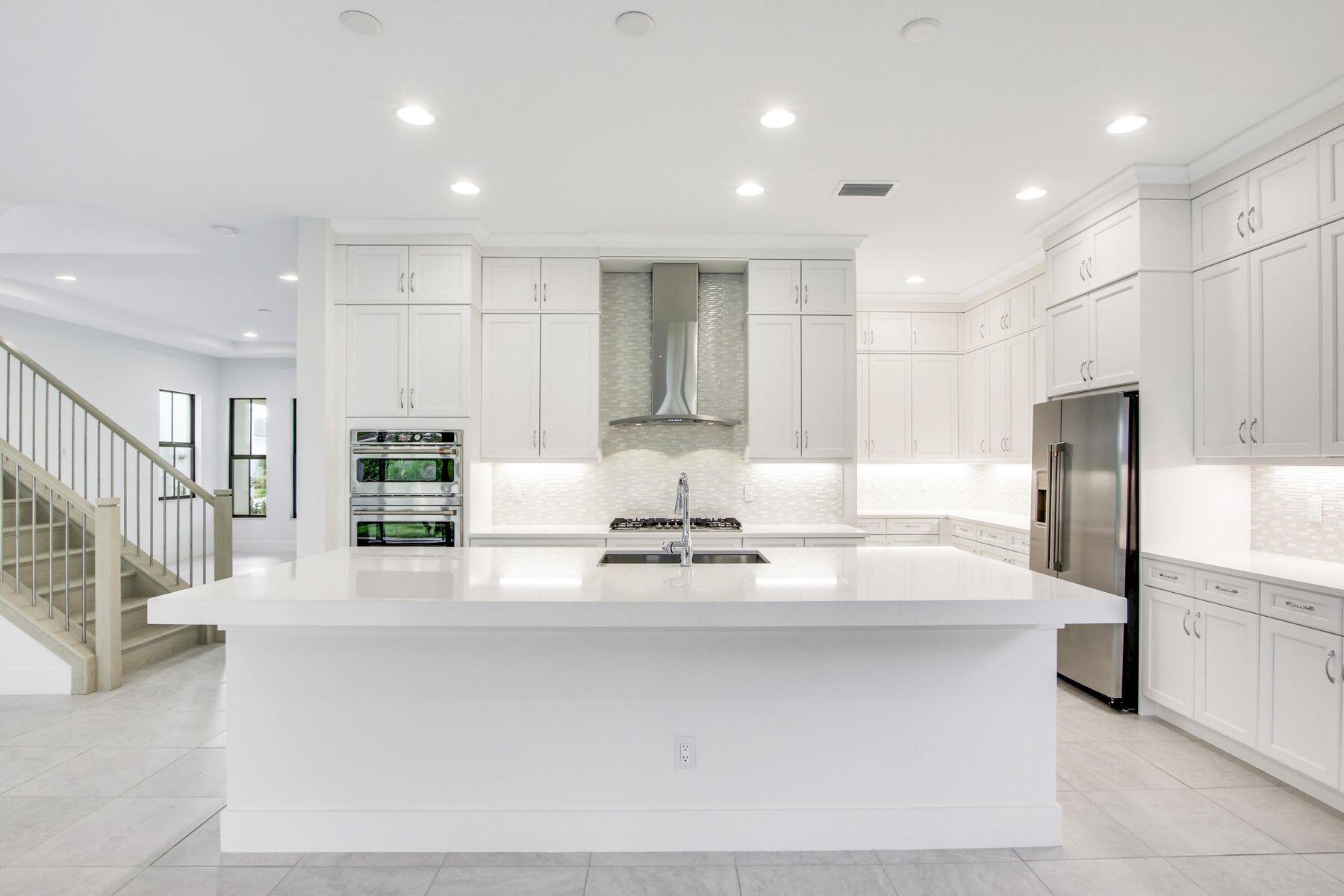 13483 Artisan Circle