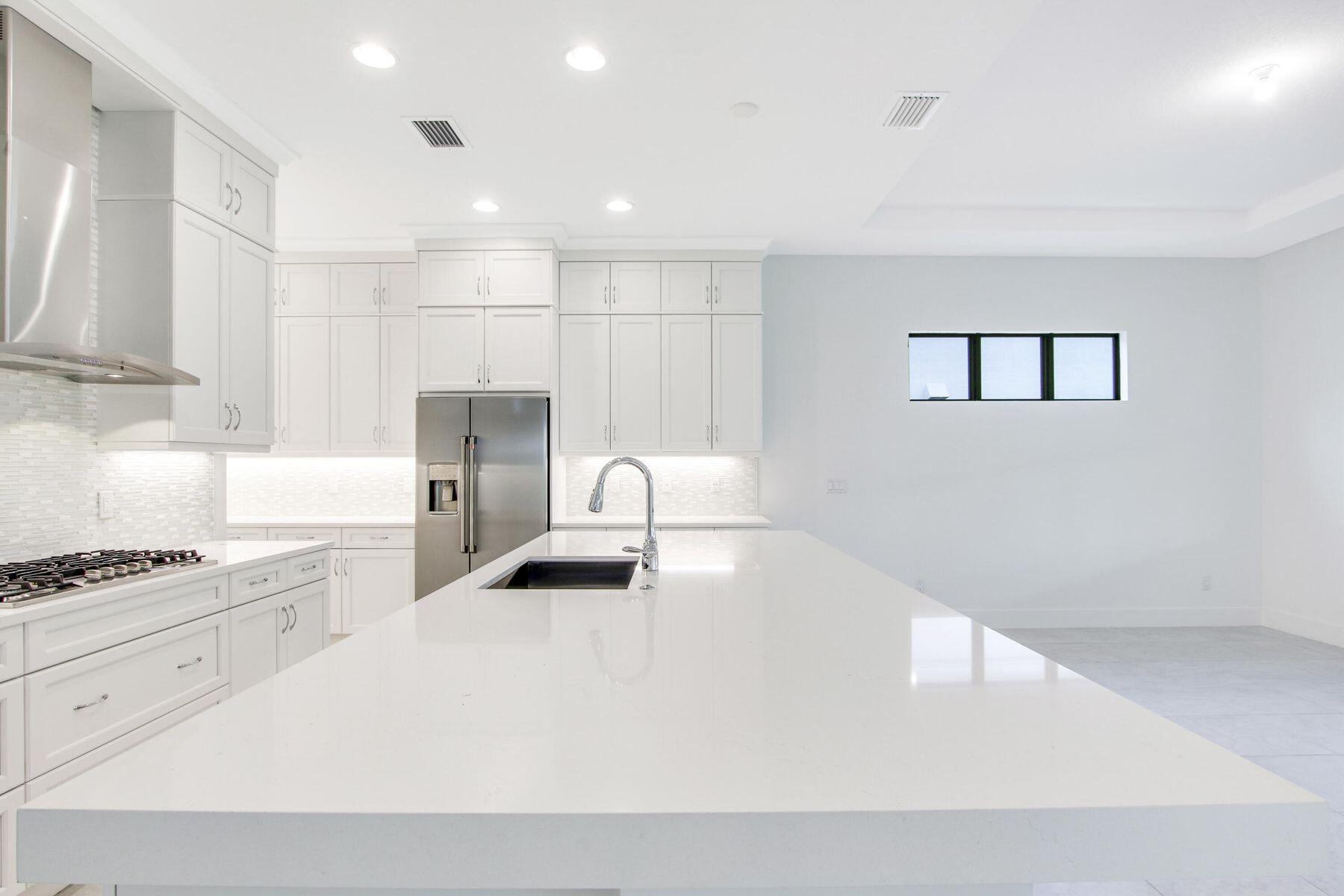 13483 Artisan Circle