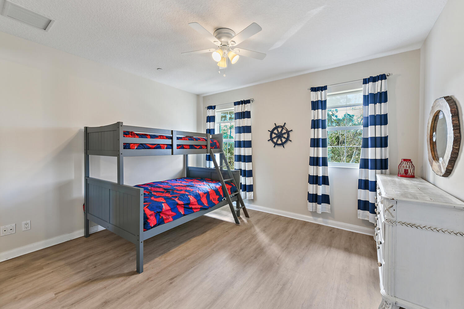 3261 E Community Drive