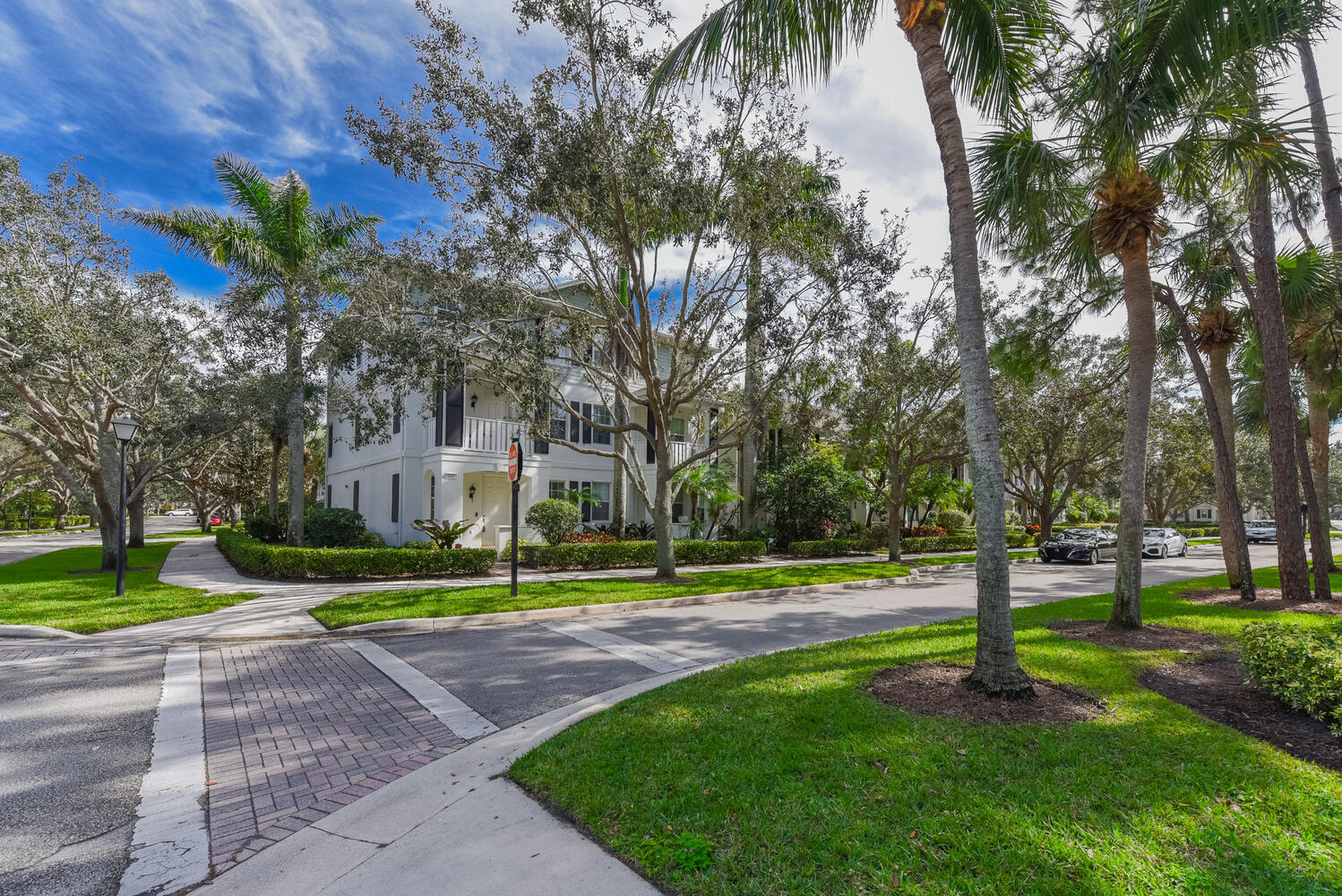 3261 E Community Drive