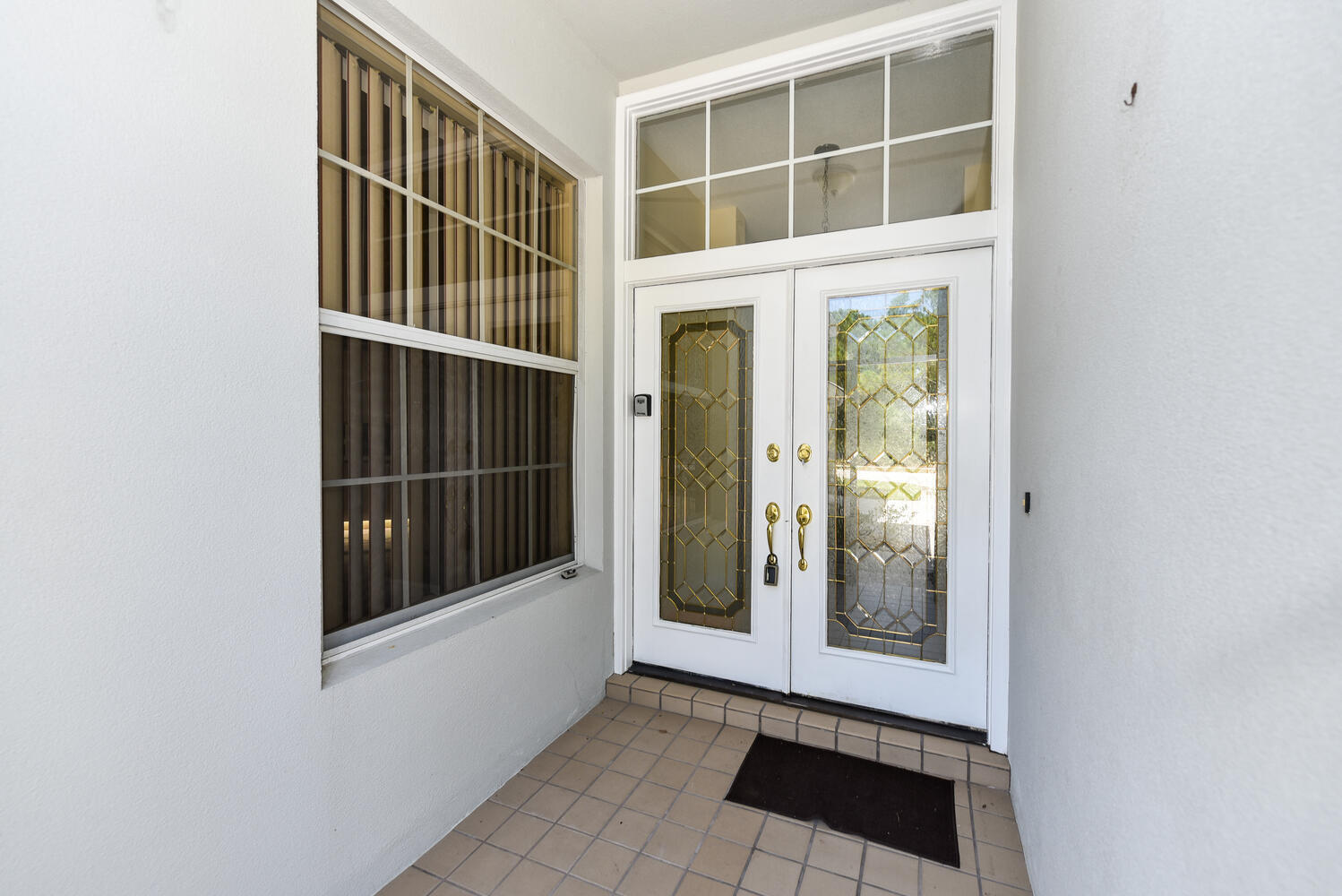 7447 SE Fiddlewood Lane