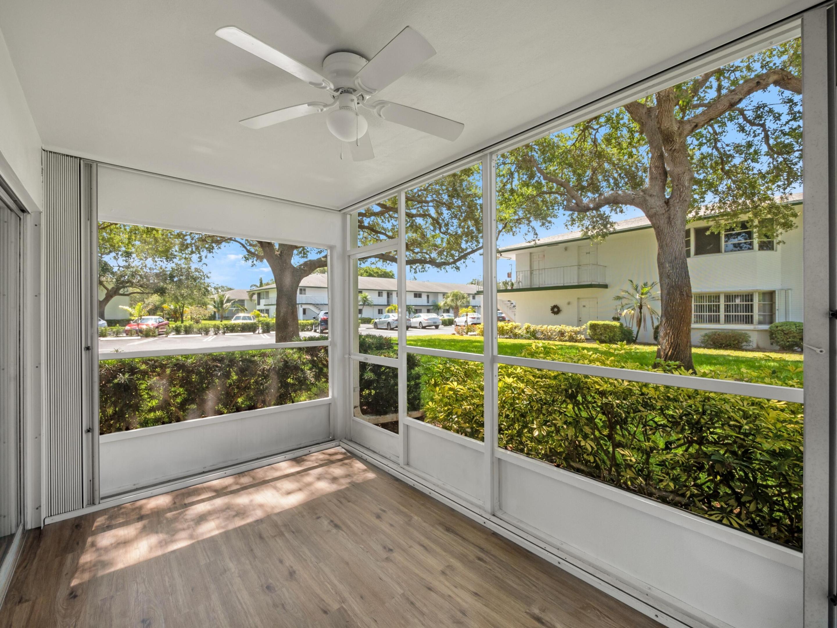 9 Westwood Avenue 105b