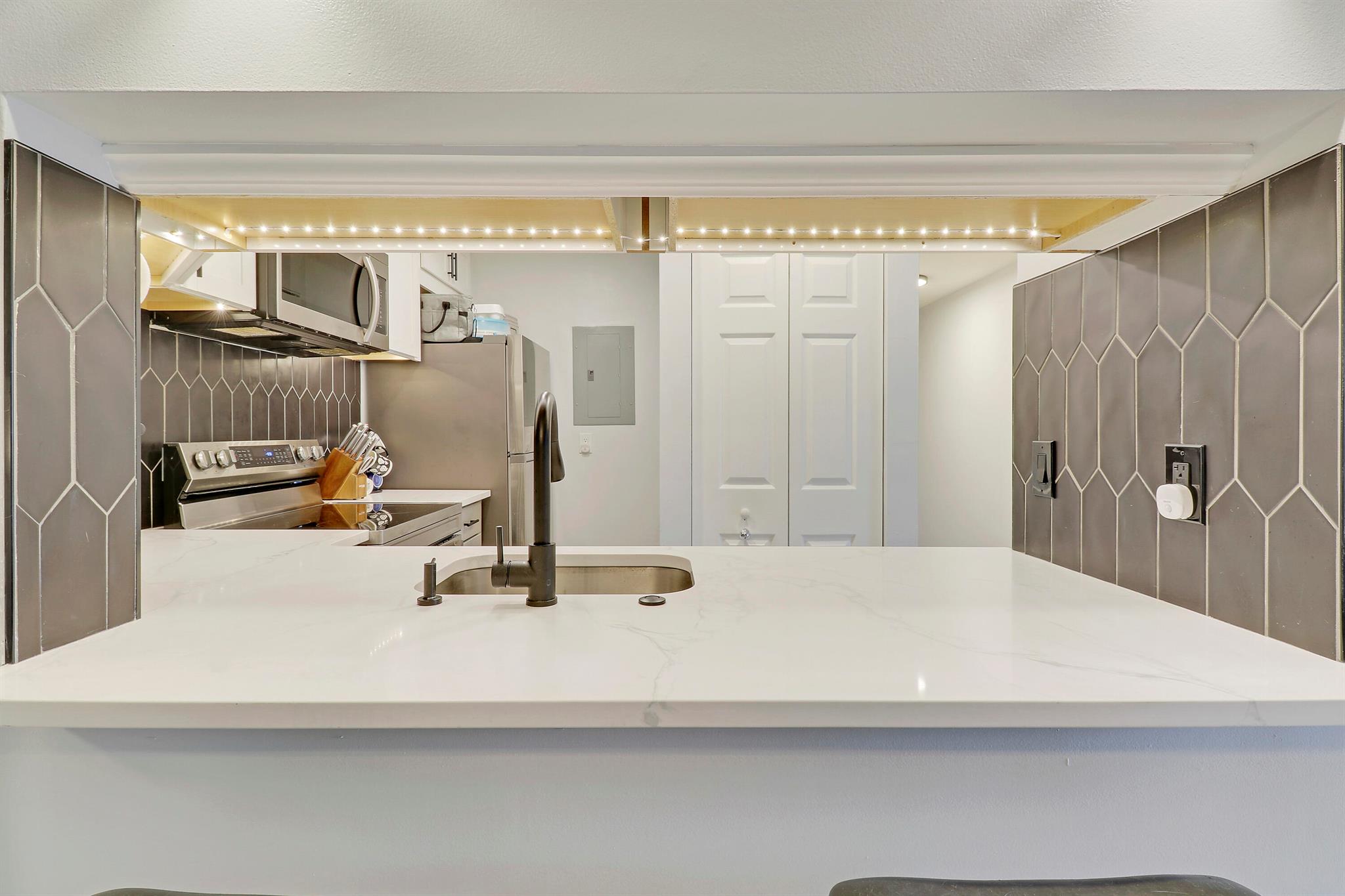 624 Sea Pine Way B1