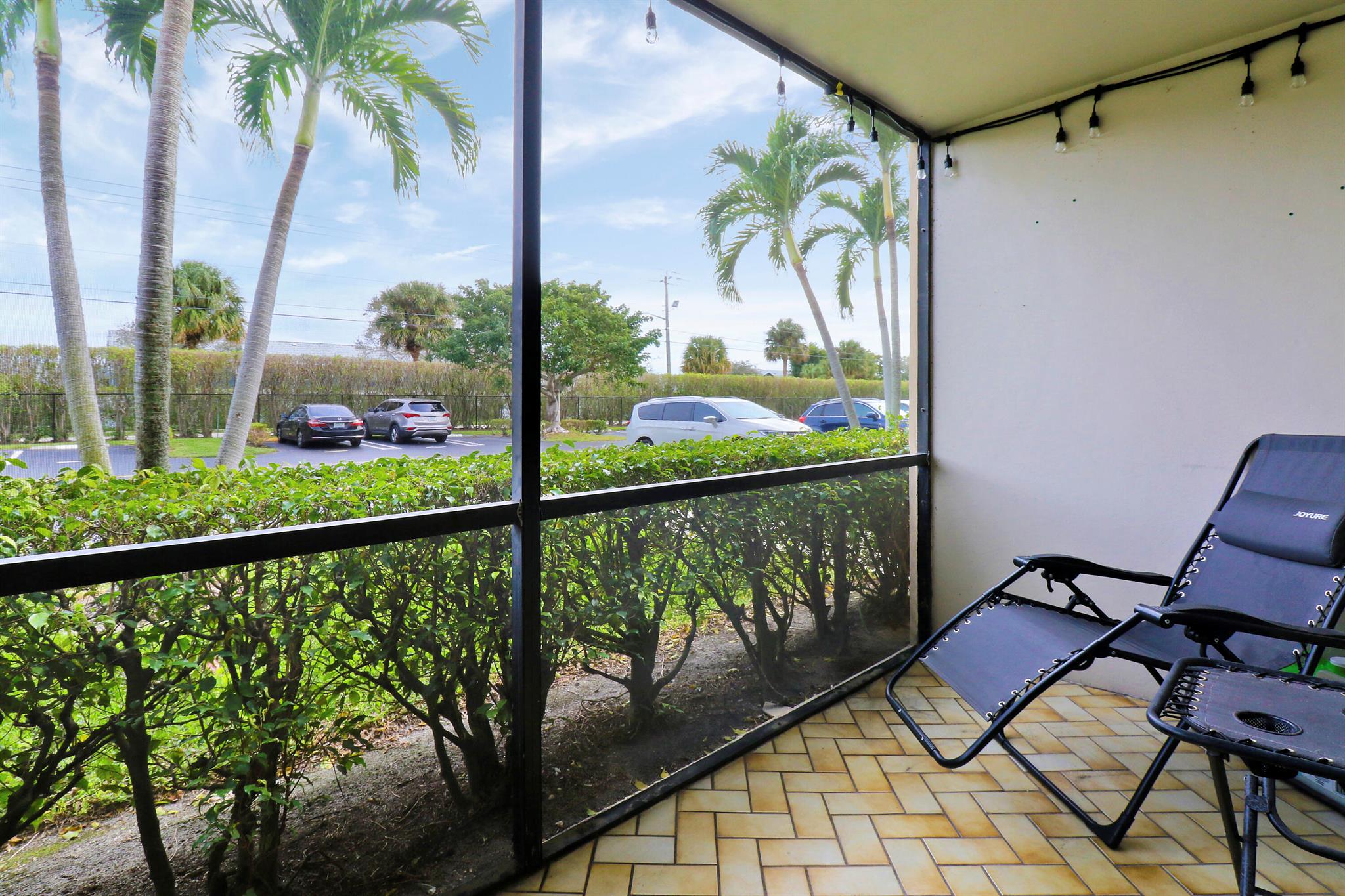 624 Sea Pine Way B1
