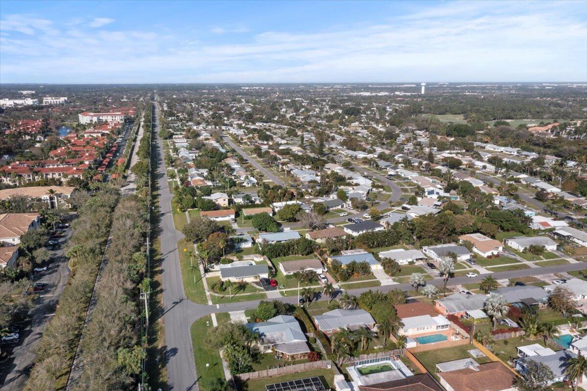 12043 Dolphin Drive