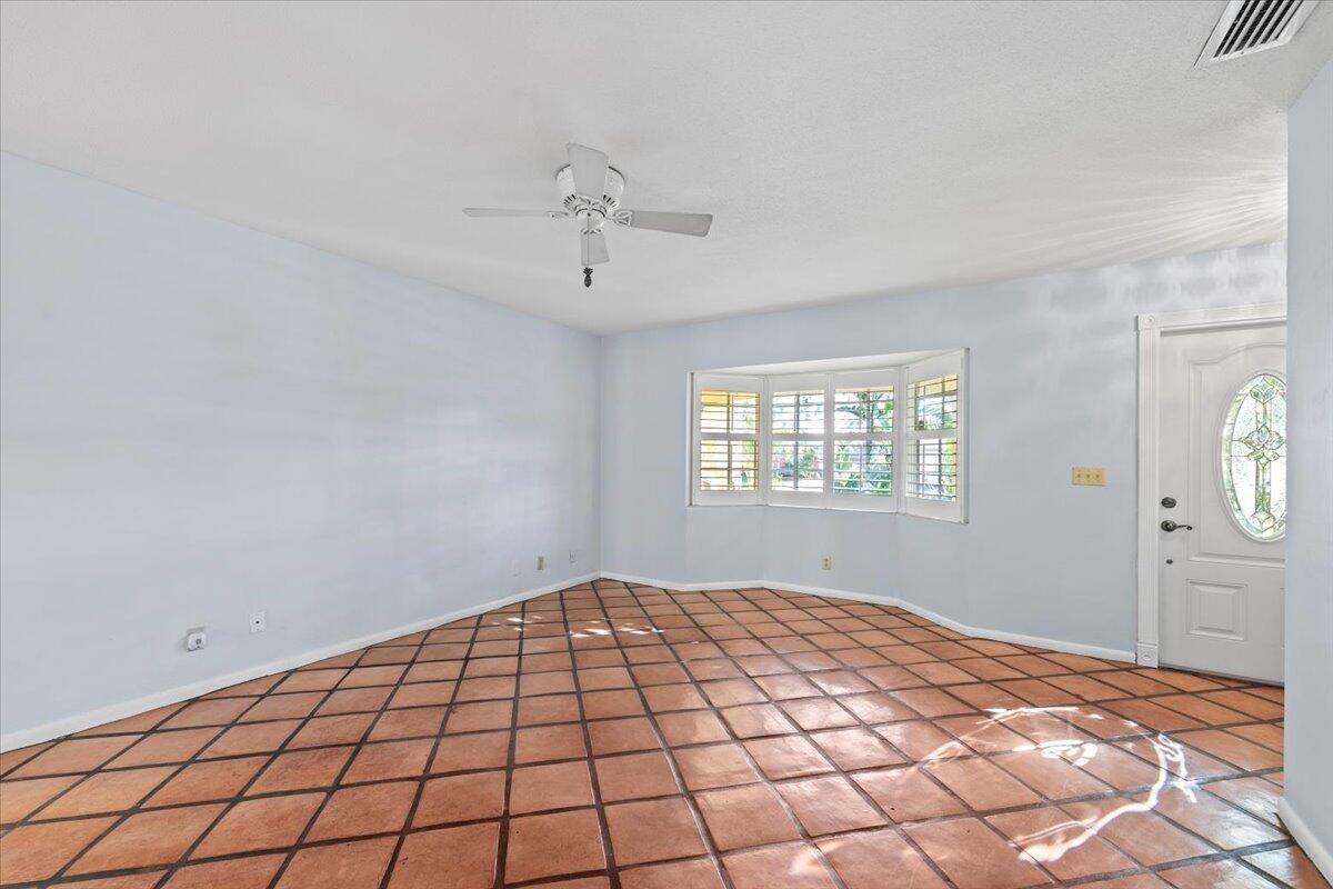 12043 Dolphin Drive