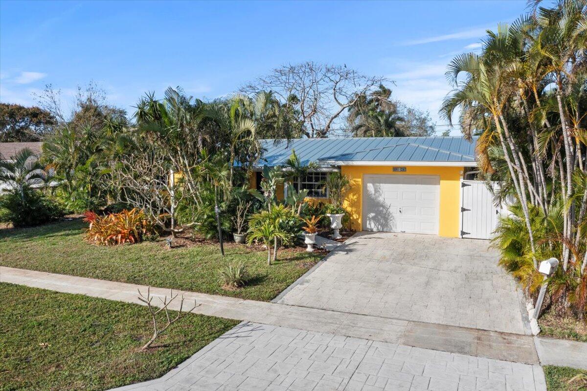 12043 Dolphin Drive