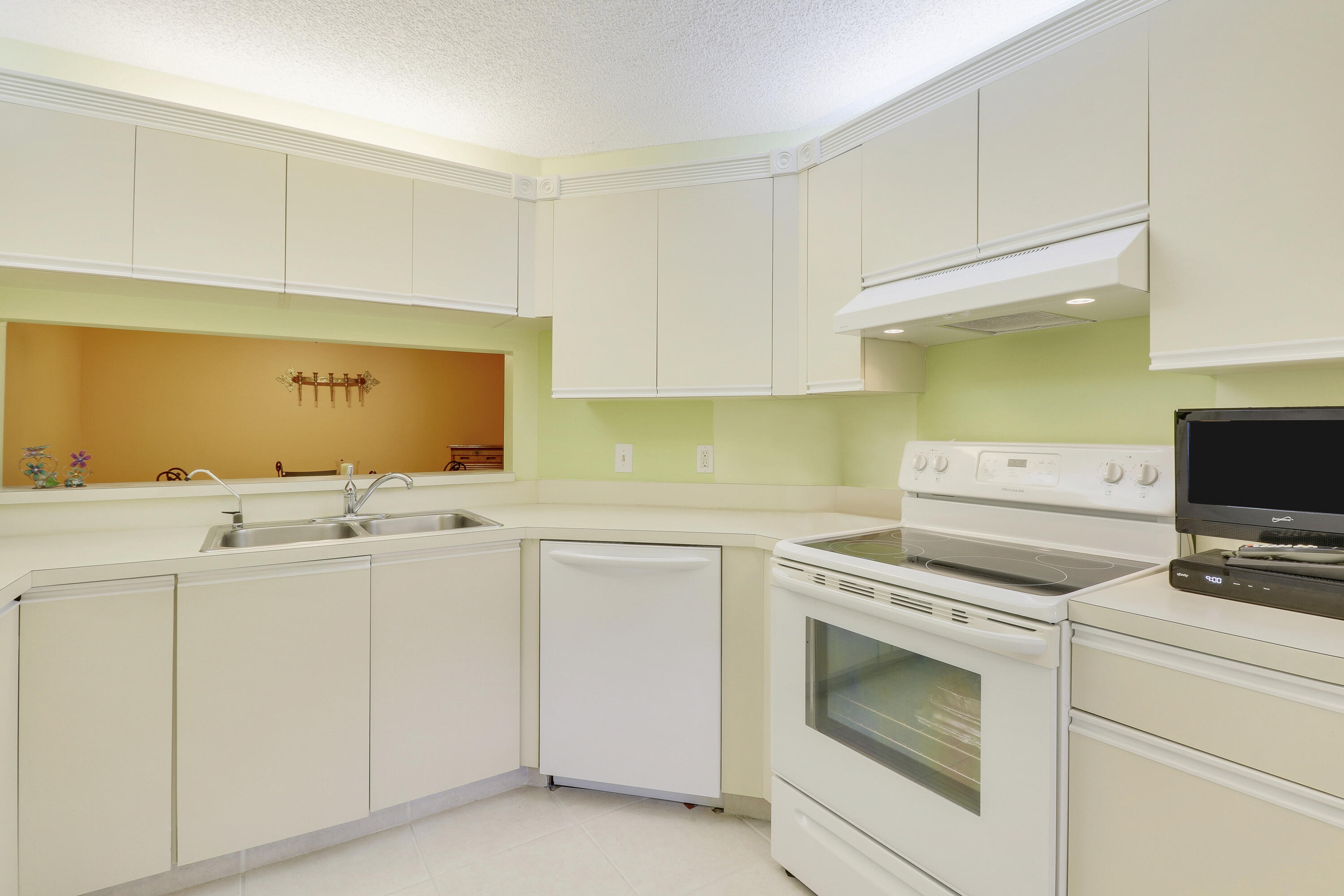 6531 SE Federal Highway K108