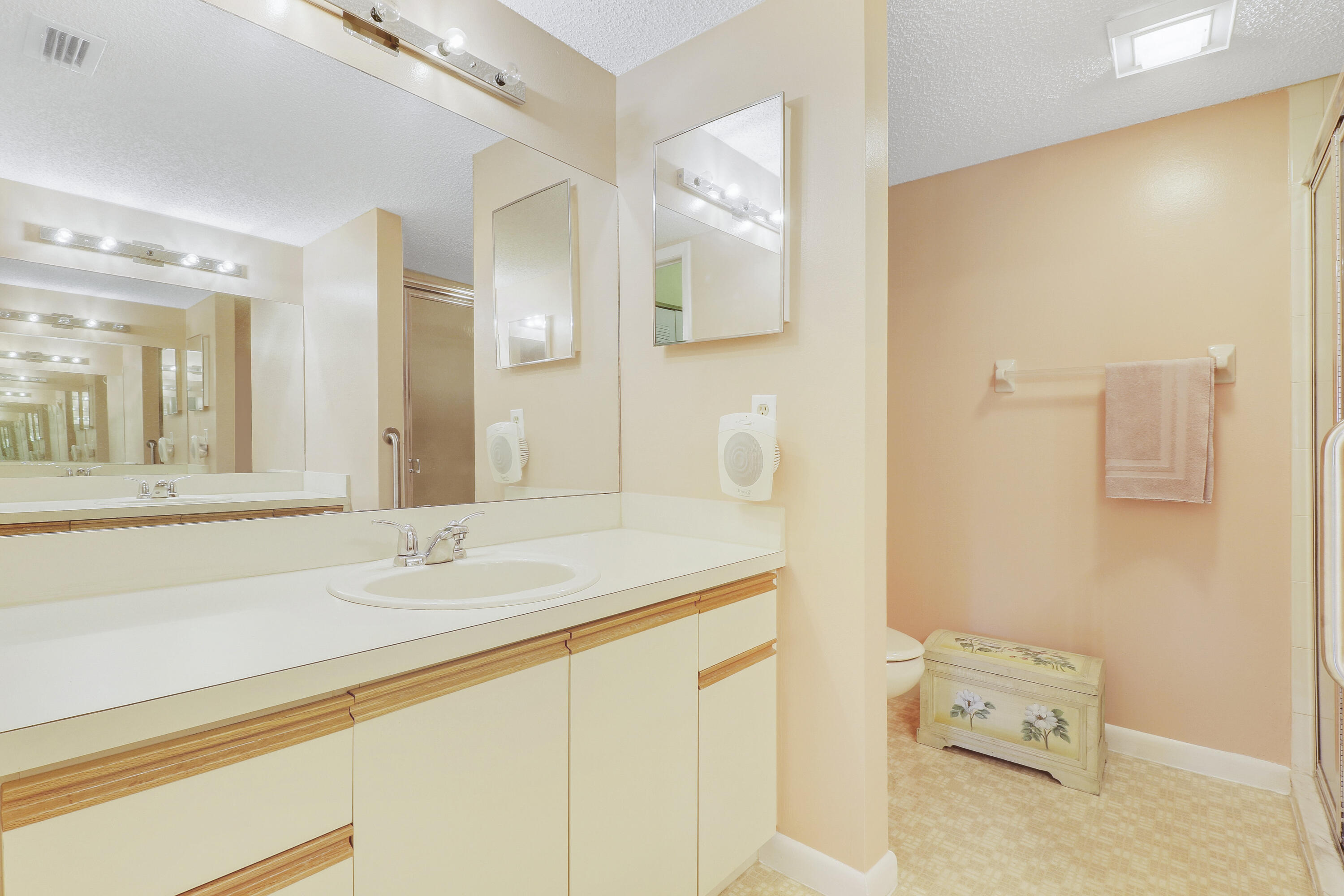 6531 SE Federal Highway K108