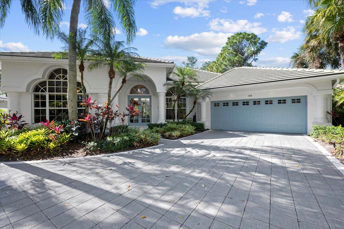 126 N River Drive W