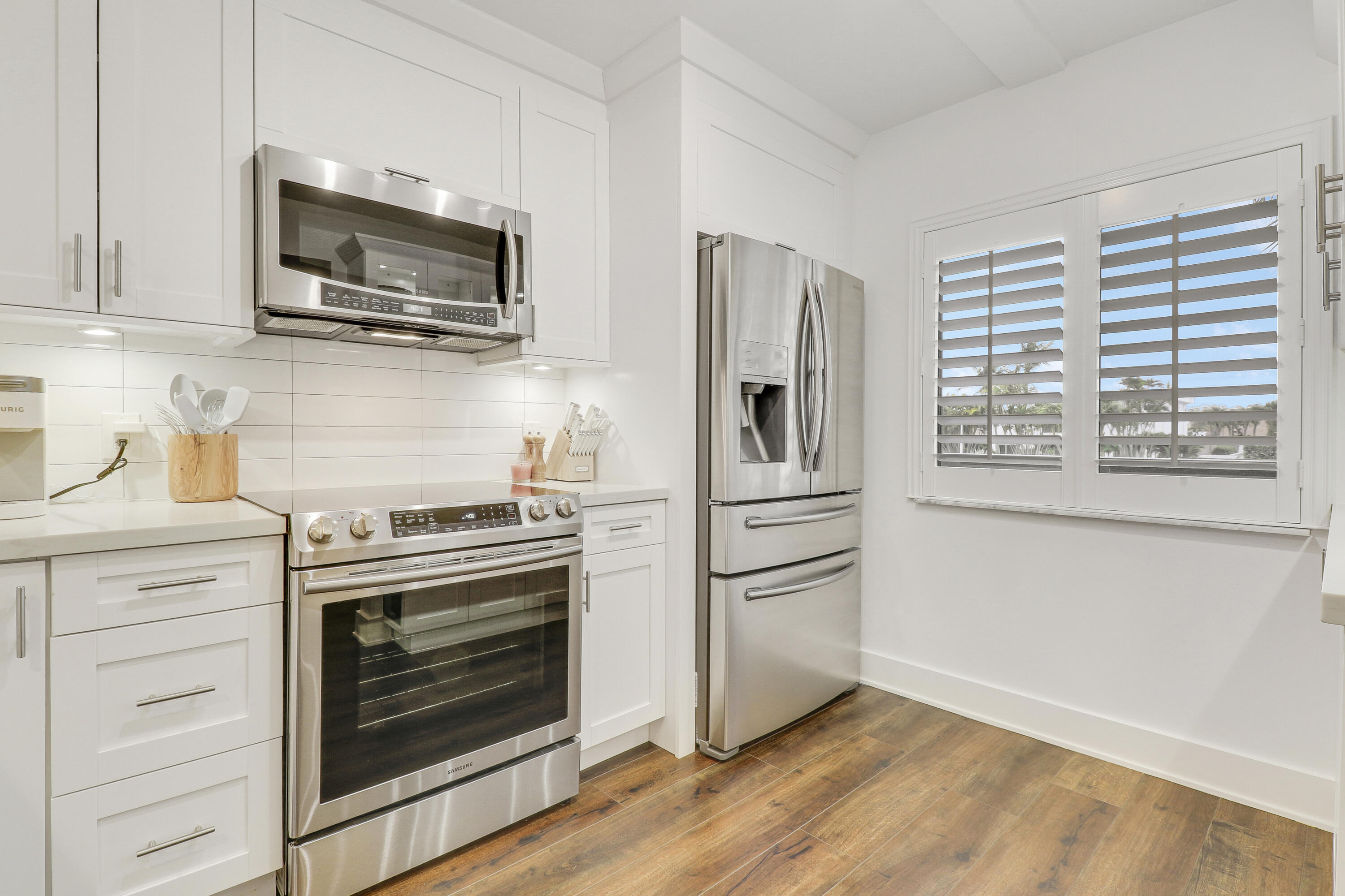 1601 Marina Isle Way 205