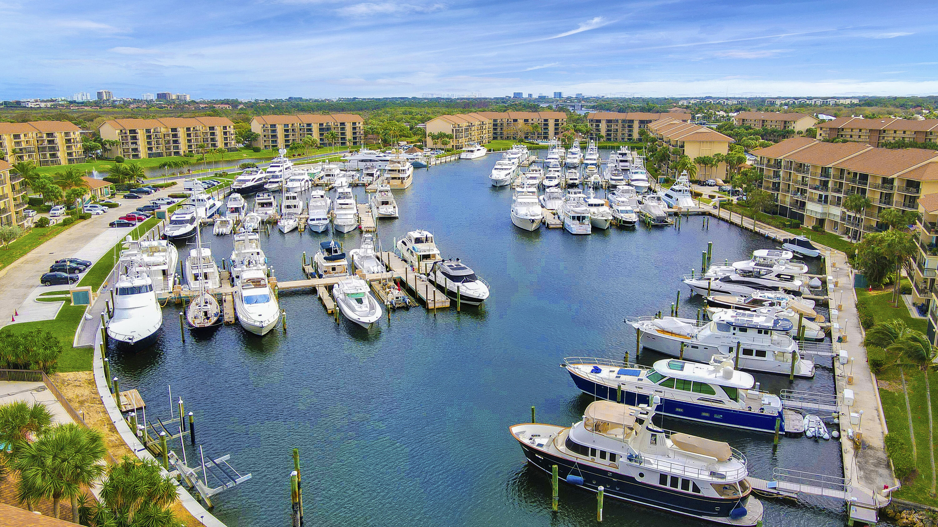 1601 Marina Isle Way 205