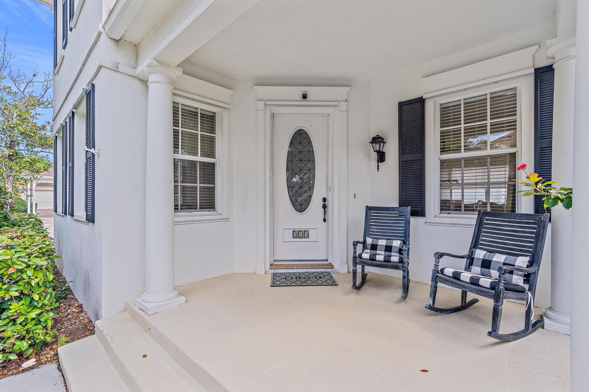 213 New Haven Boulevard