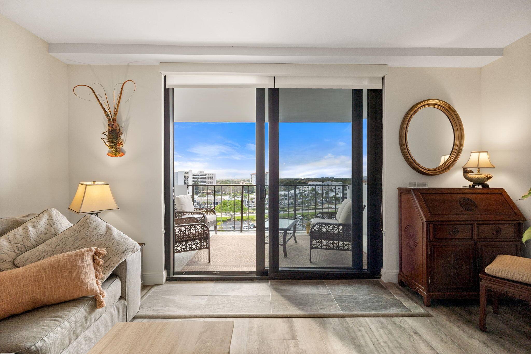 1200 Marine Way 807