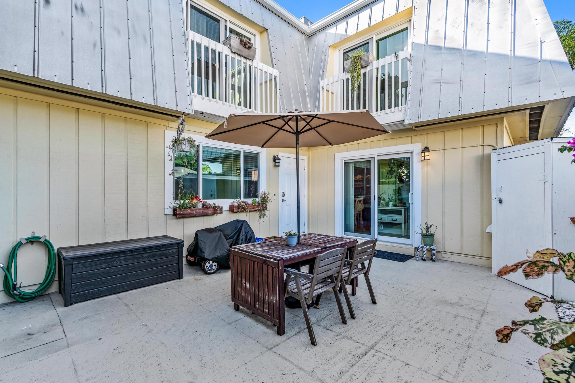 141 E Riverside Drive 11b