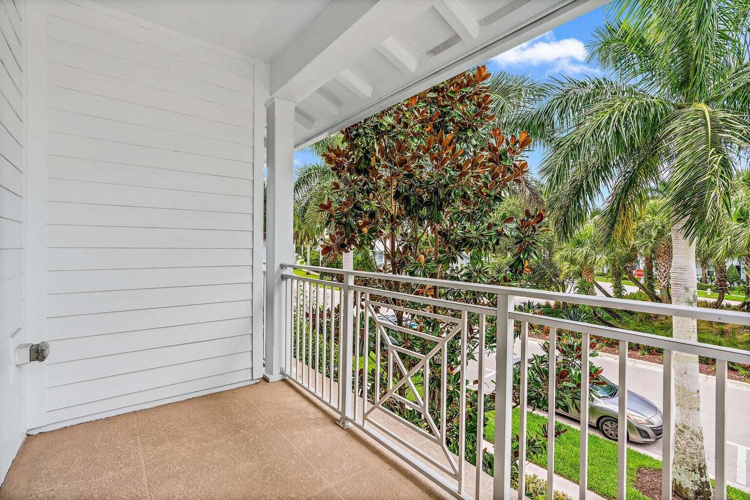 1176 S Community Drive
