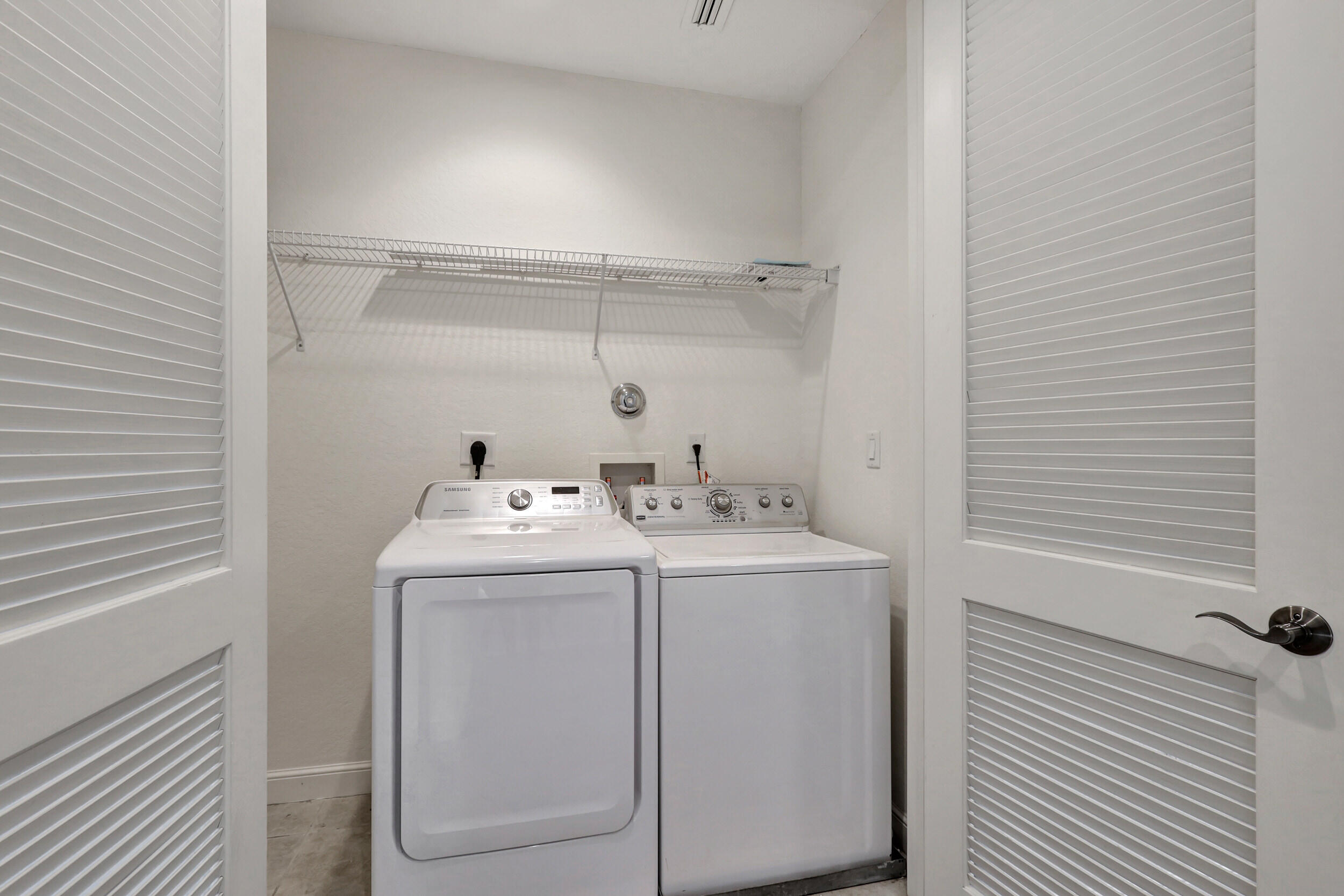 833 Millbrae Court 1, West Palm Beach Unit: 1